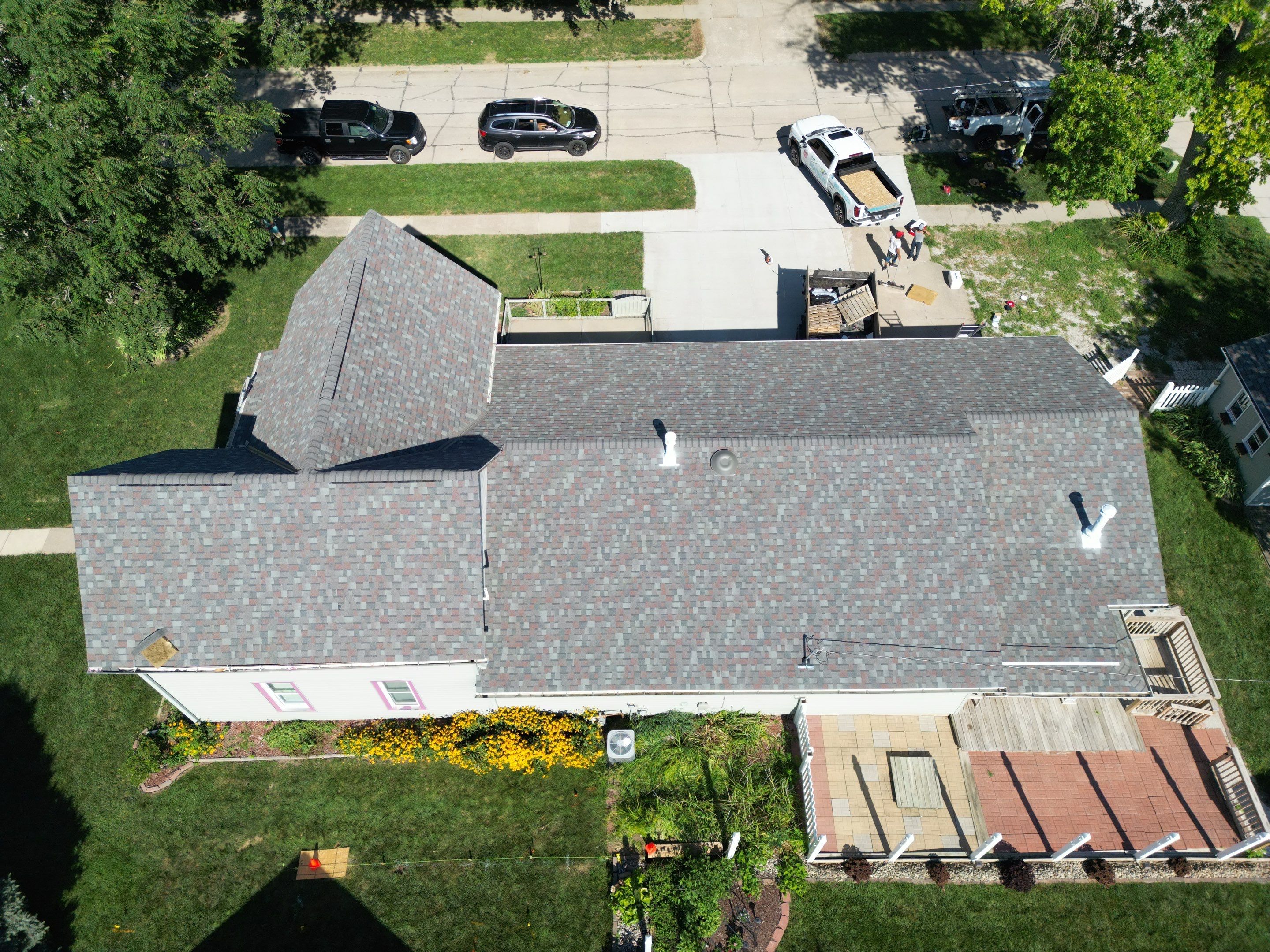 Residential Roofing Installation using Owens Corning Duration Colonial Slate by Lightning Exteriors