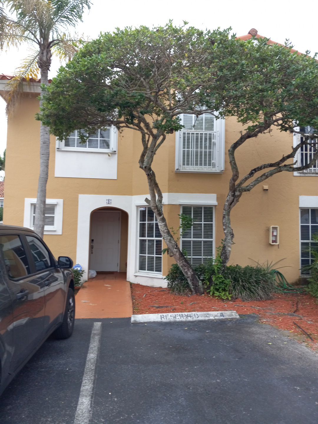 SIENNA VILLAS CONDO BLDG 14355 by Souffront Construction & Engineering