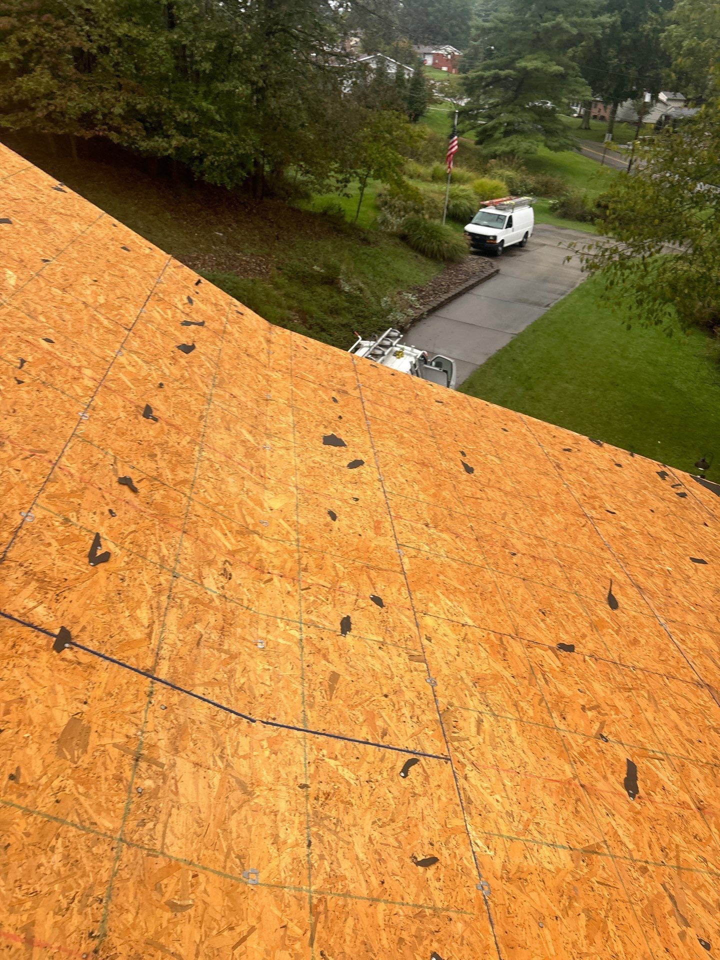 Residential Roofing Installation using GAF Timberline HDZ Weatherer Wood by Rainstoppers Roofing