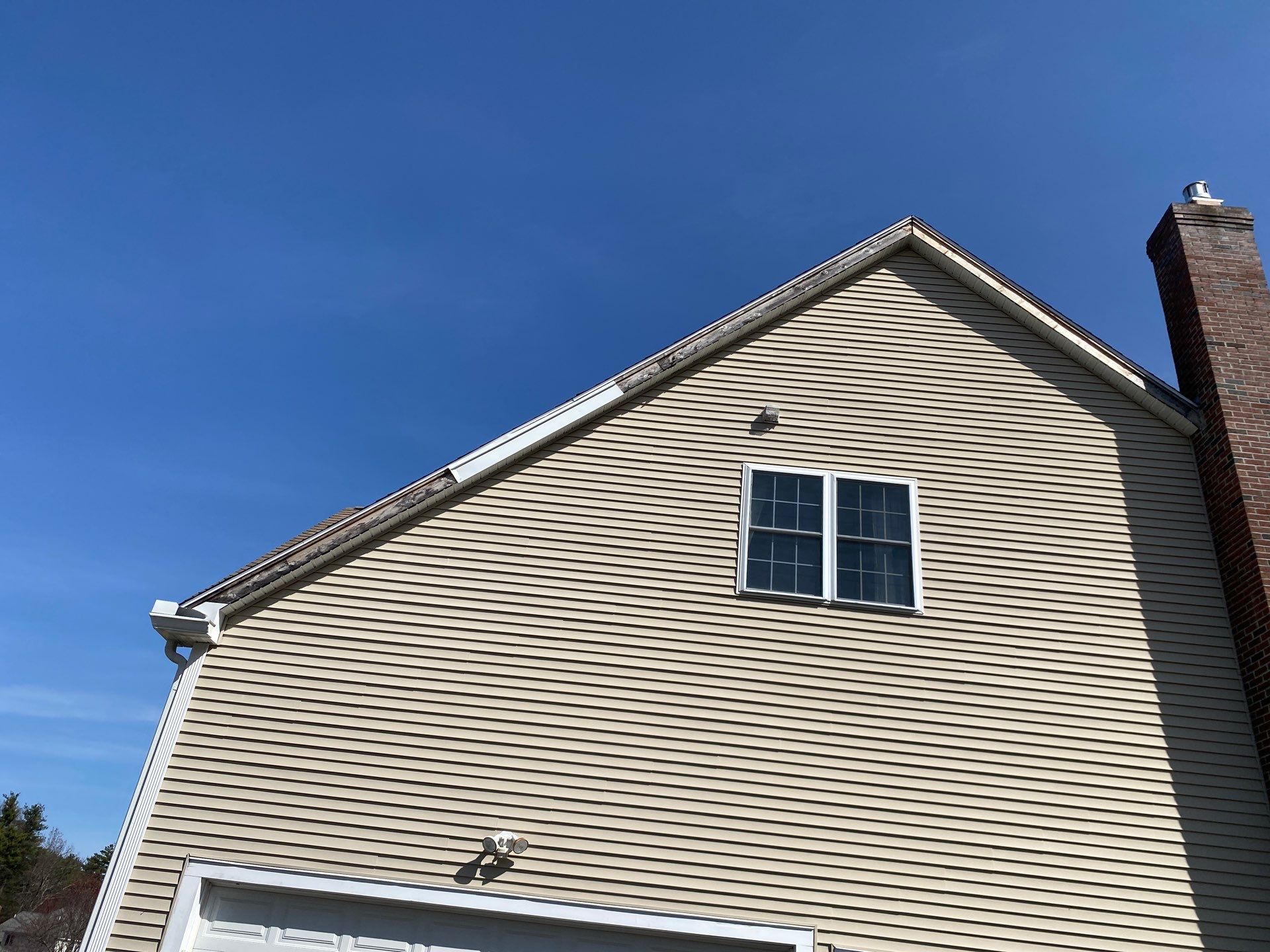 Siding Rake Repair – Littleton, MA by Mighty Dog Roofing of Greater Middlesex County