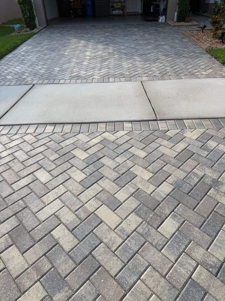 Paver Sealing and Restoration for Valencia Lakes Driveway by Supreme Paver Experts