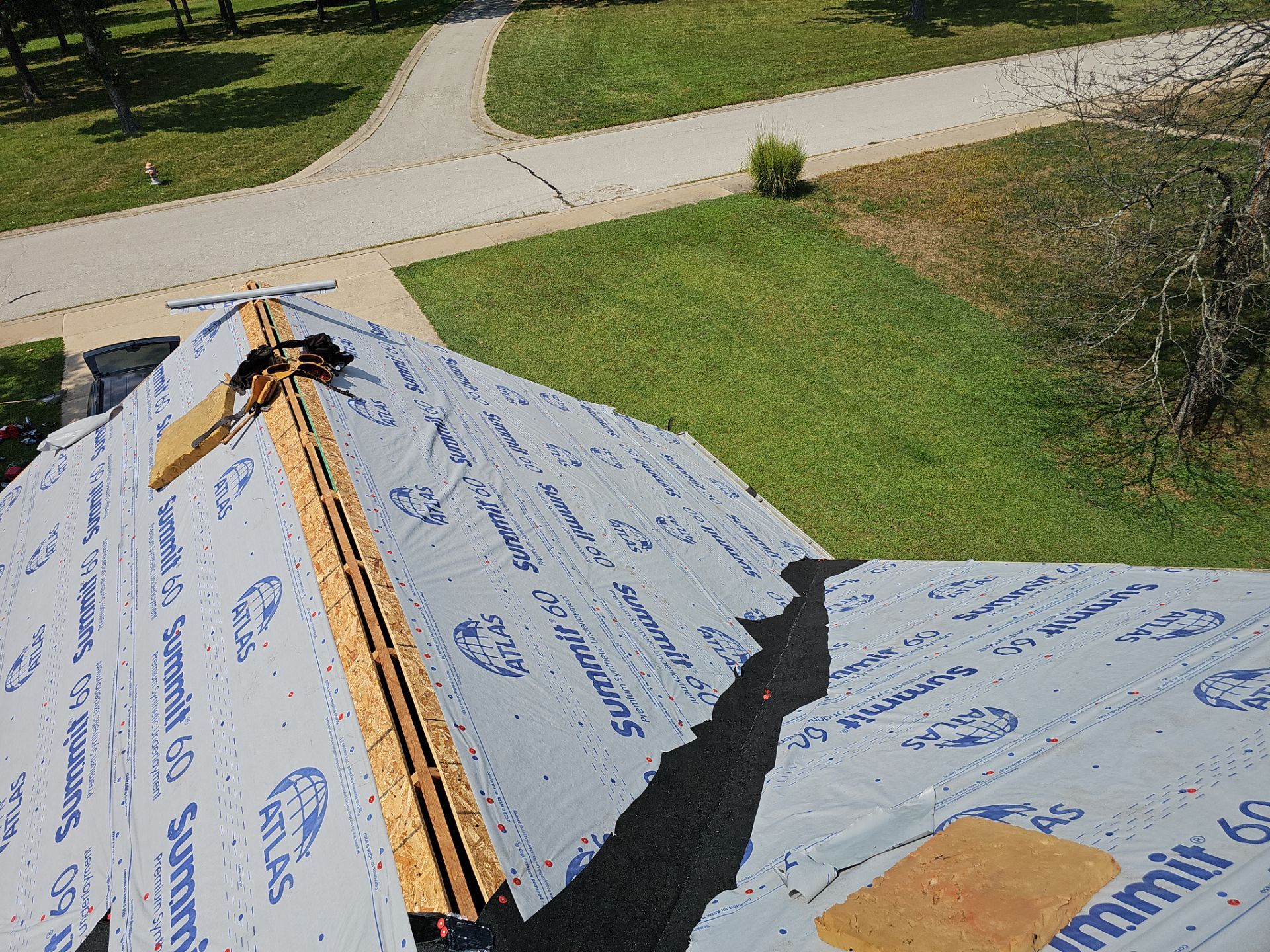 Residential Roofing Install - Atlas Pinnacle Pristine - Color Hearthstone  by Titan Commercial & Residential Roofing 