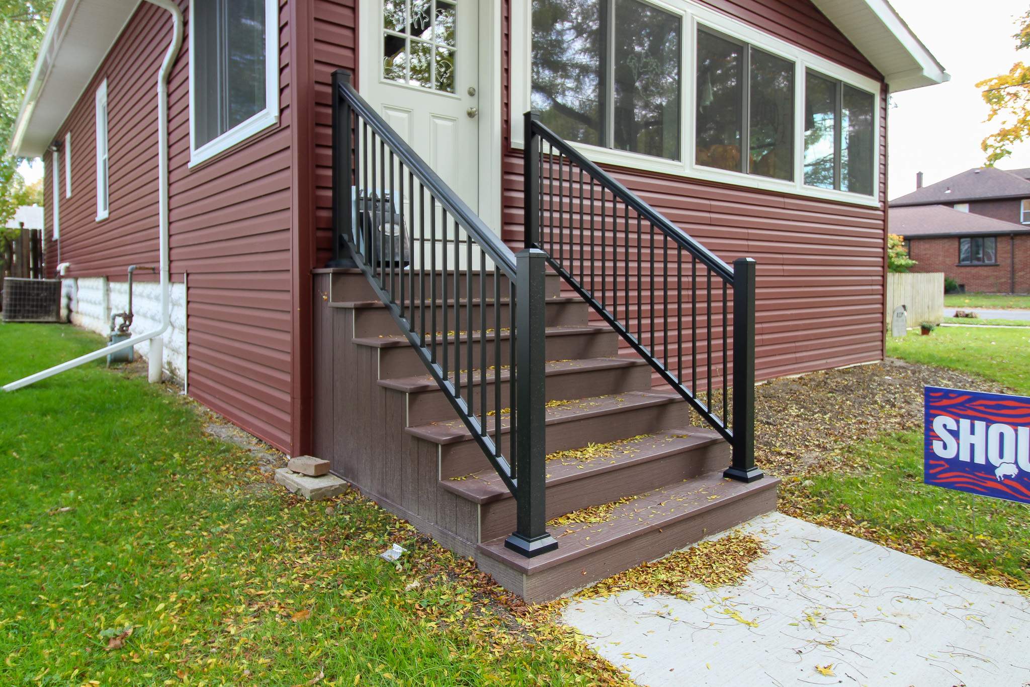 Exterior Siding and Window Replacement by Ivy Lea Construction