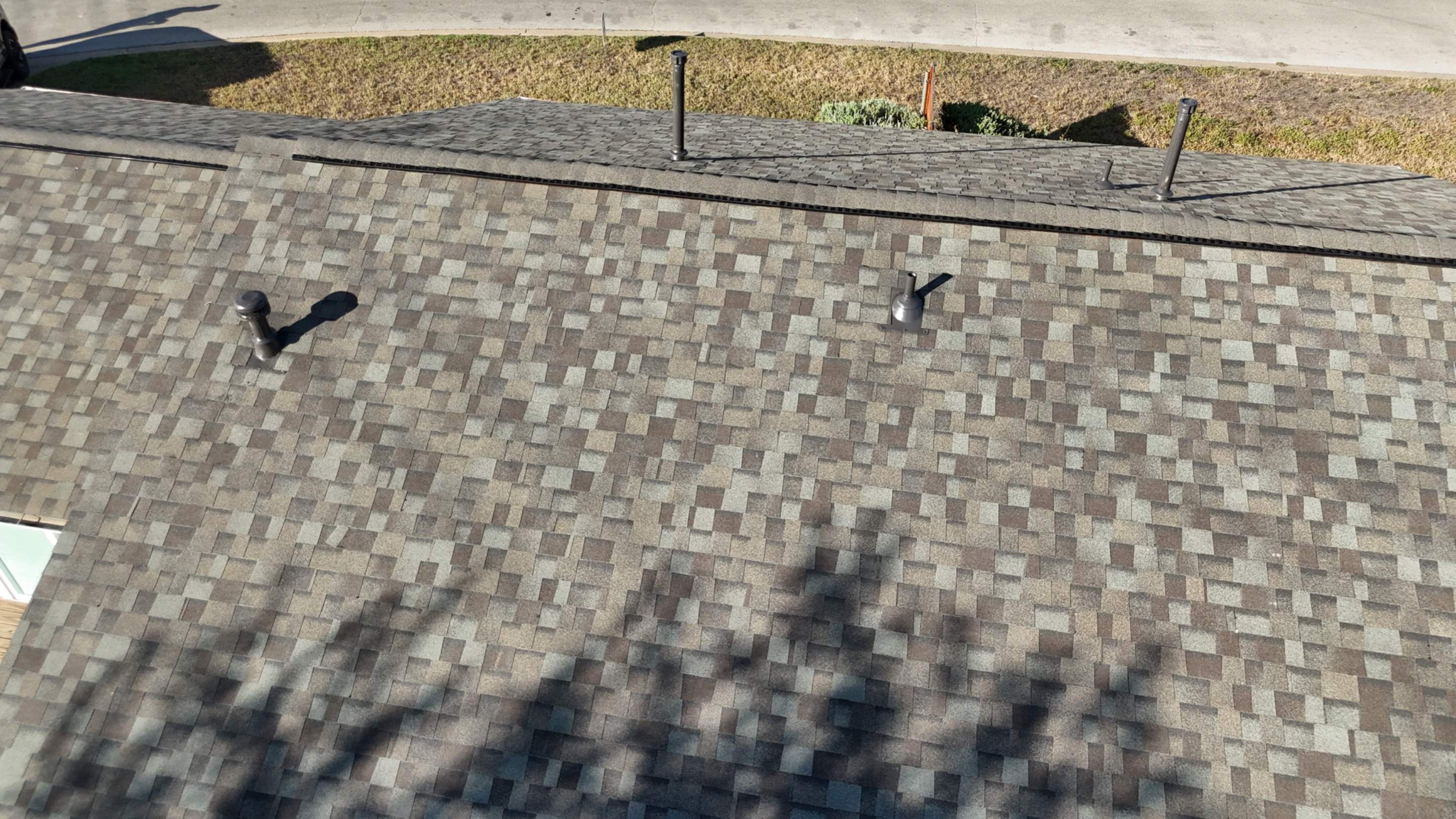 Driftwood - Owens Corning TruDefinition Duration by RoofsOnly.com