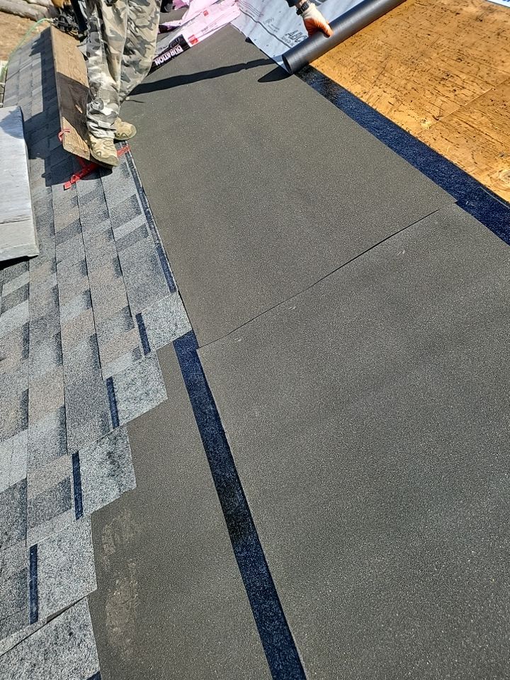 Residential Roofing Installation using Owens Corning TruDefinition Williamsburg slate by A Plus Exterior