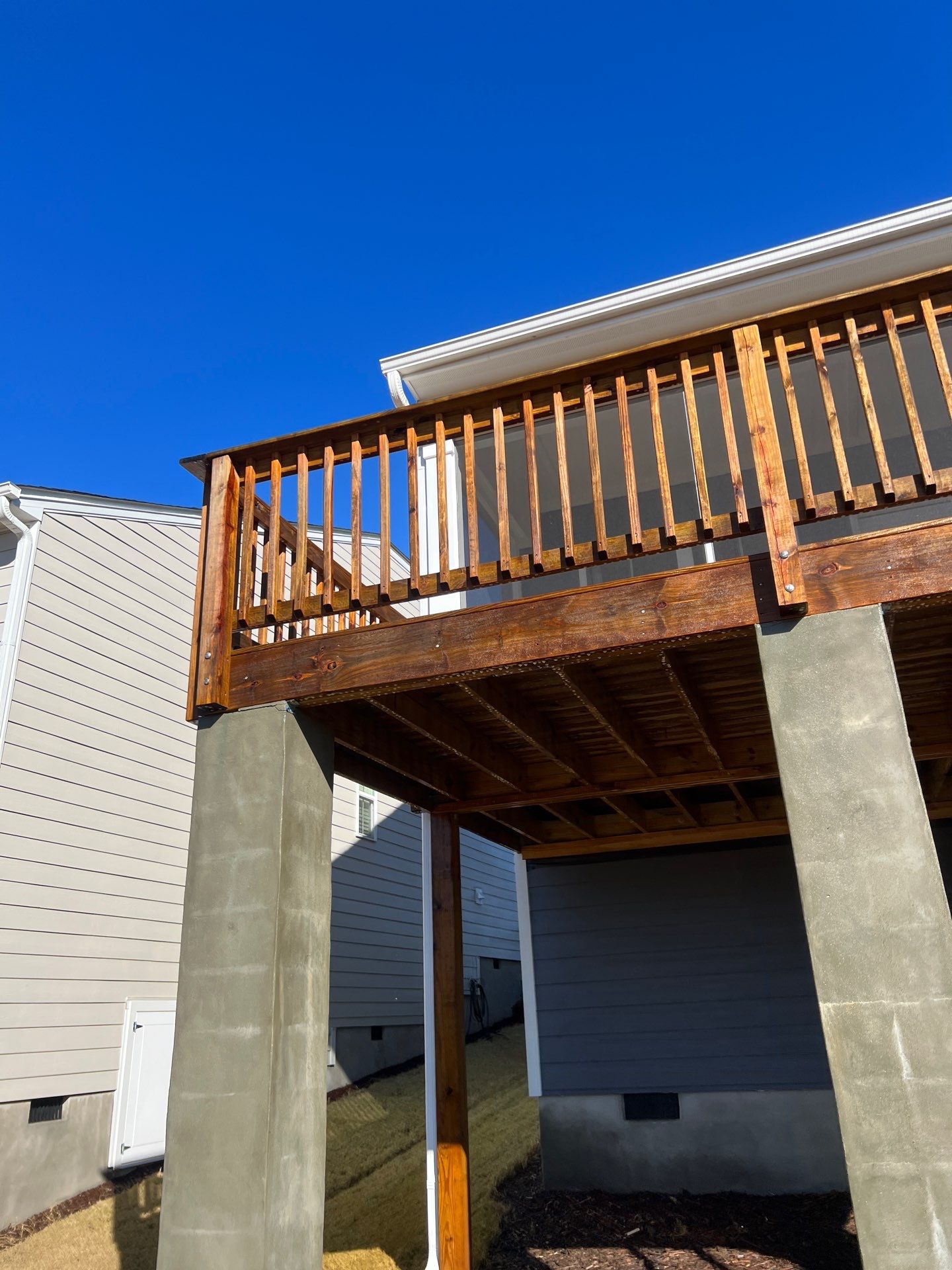 Coated Deck using Wood Sealant by DuraSeal
