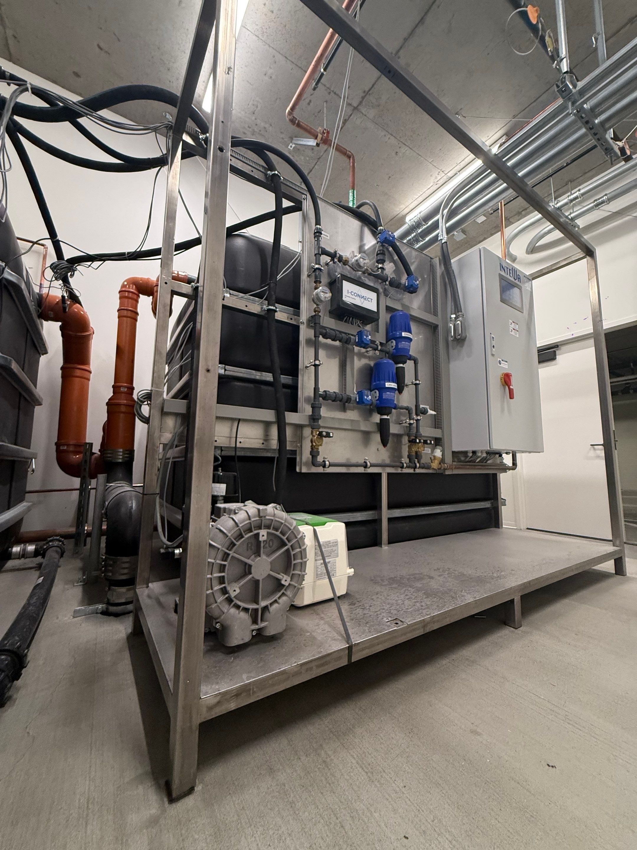 Project by Weil Aquatronics by Weil Aquatronics 