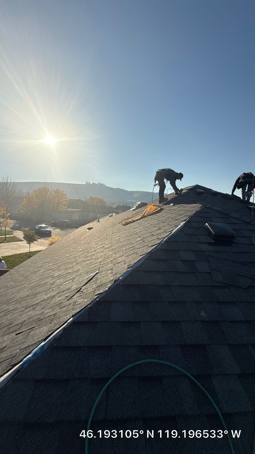Residential Roof Replacement with CertainTeed Landmark Shingles in Kennewick by Alpine Roofing