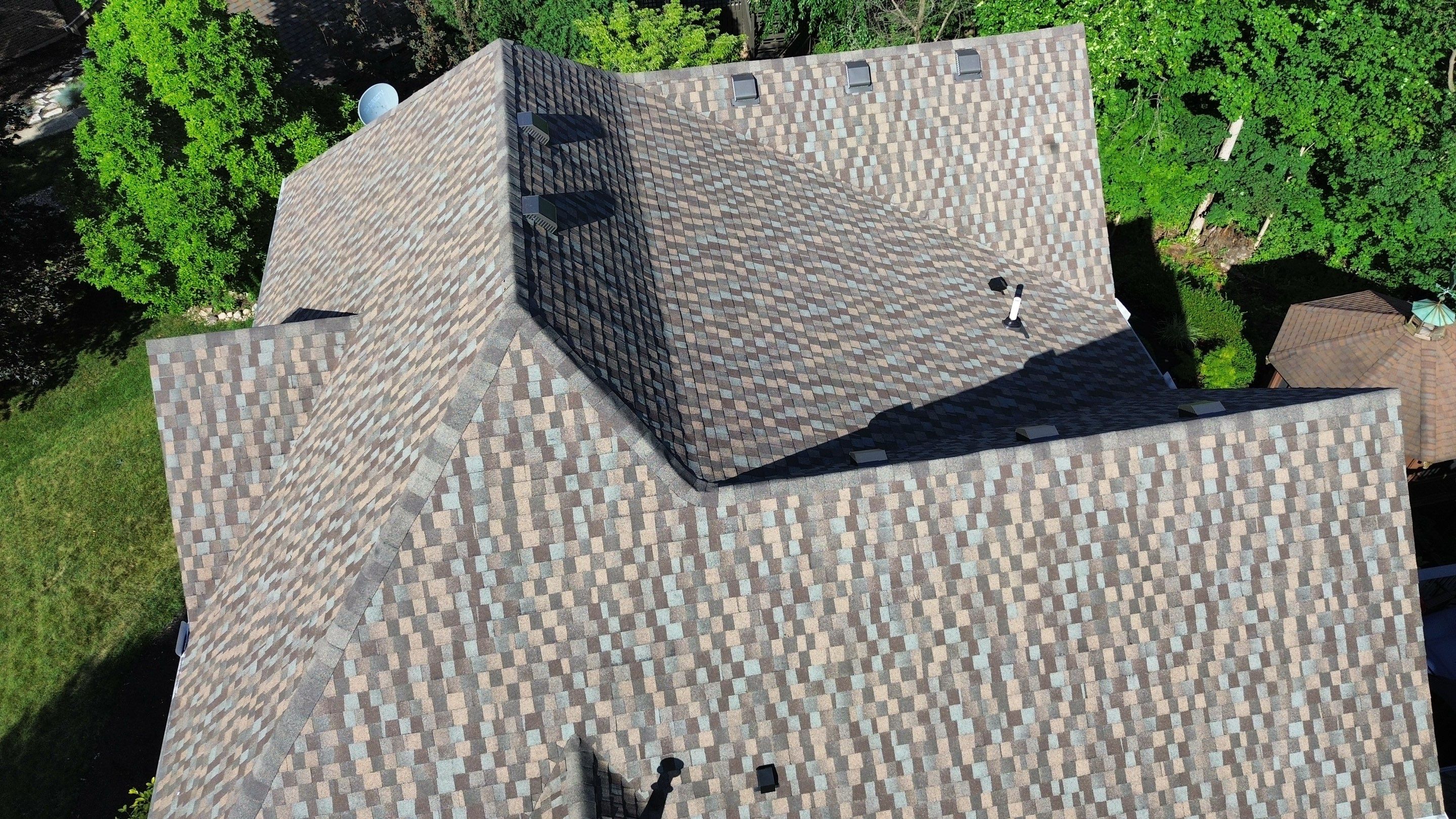 Residential Roofing Installation using Timberline HDZ Shingles - Cedar Falls by RoofX 