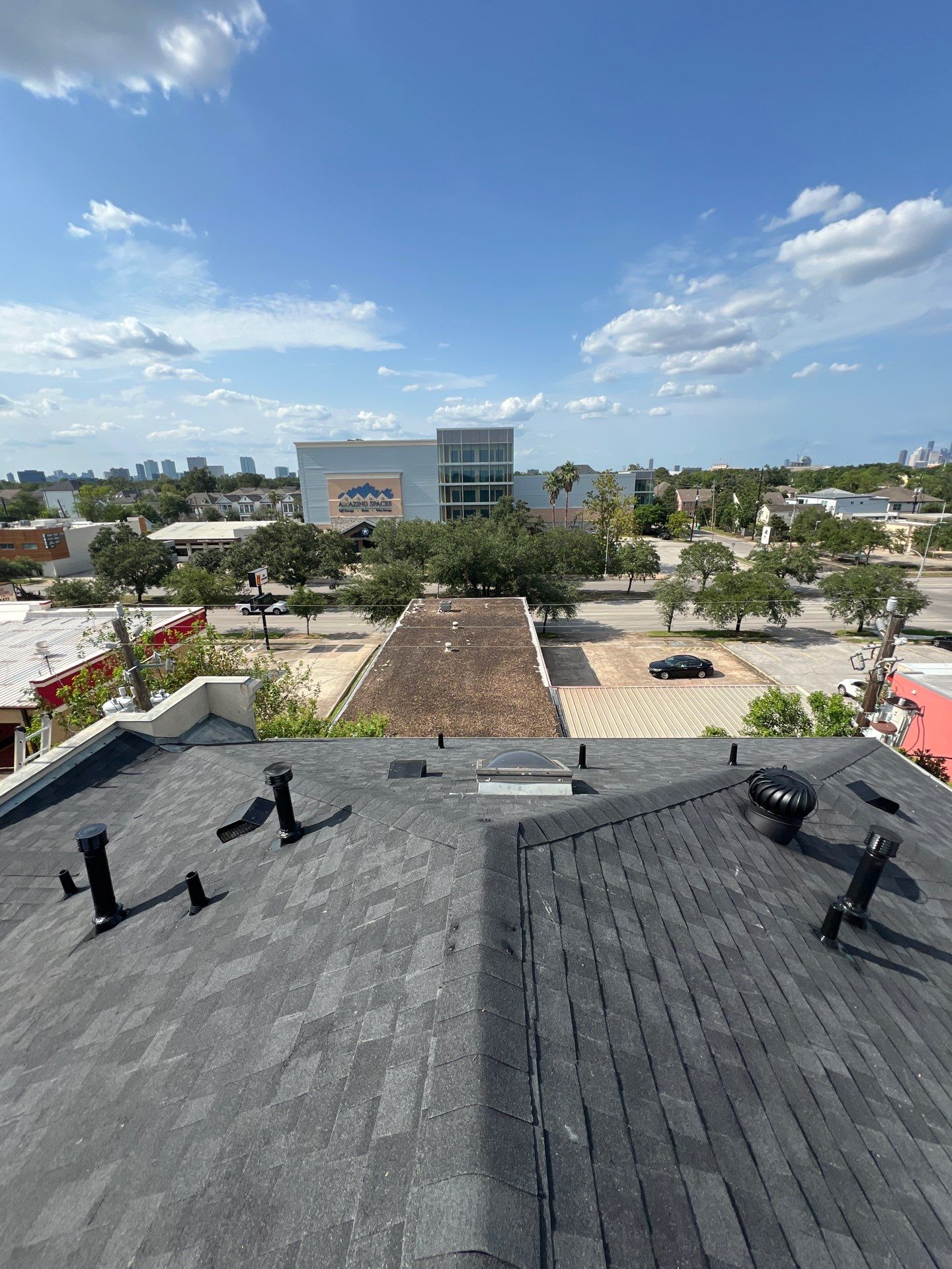 Residential Roofing Installation using Owen's Corning Duration (Lifetime) Shingles by Roof Repair Company
