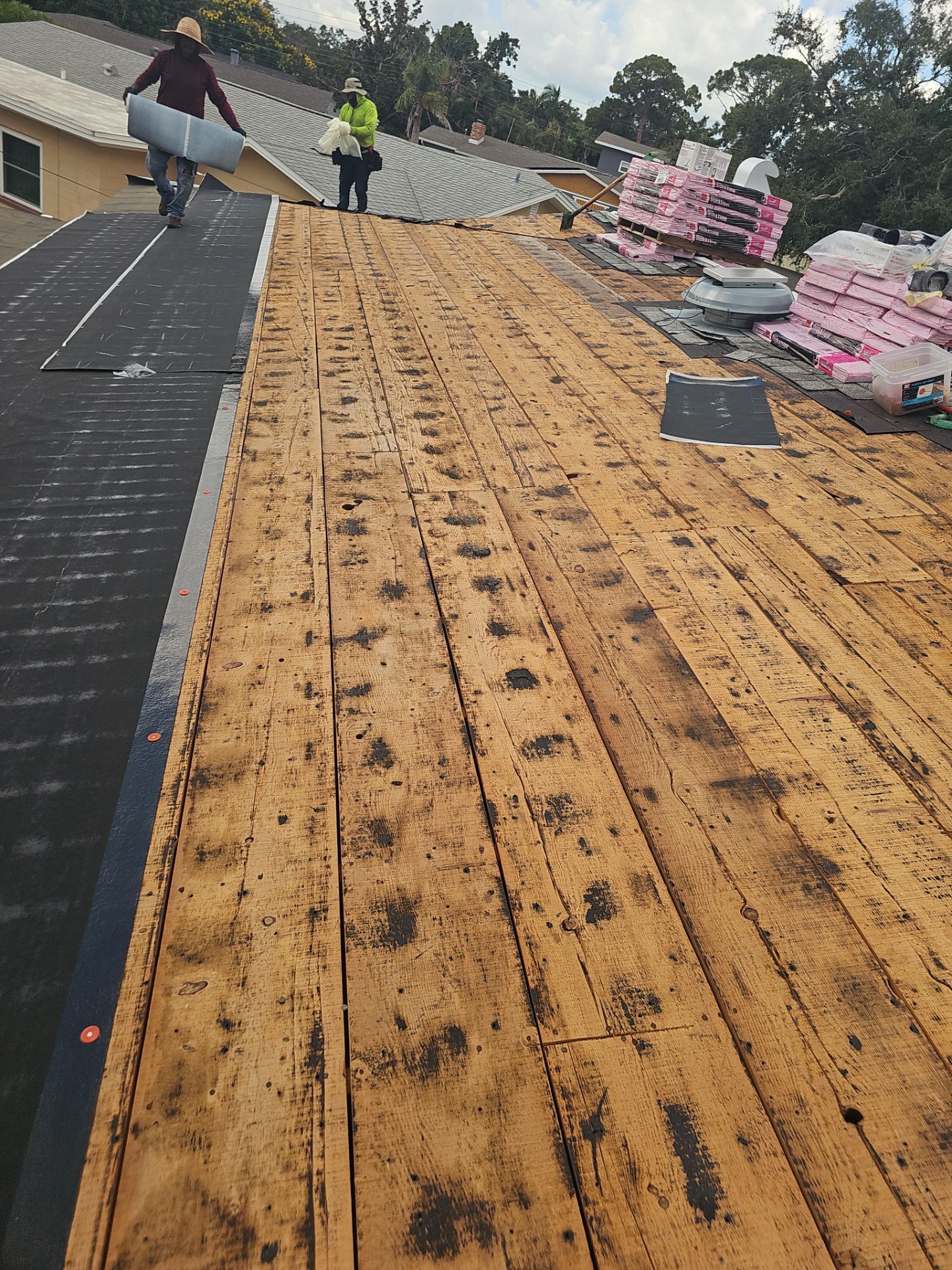 Project in St. Petersburg 33712  by Mitchell Roofing Company LLC 