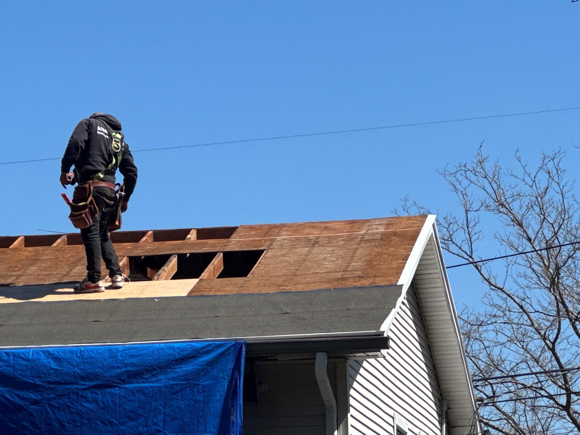 Residential Roofing Installation using Owens Corning by roberts roofing