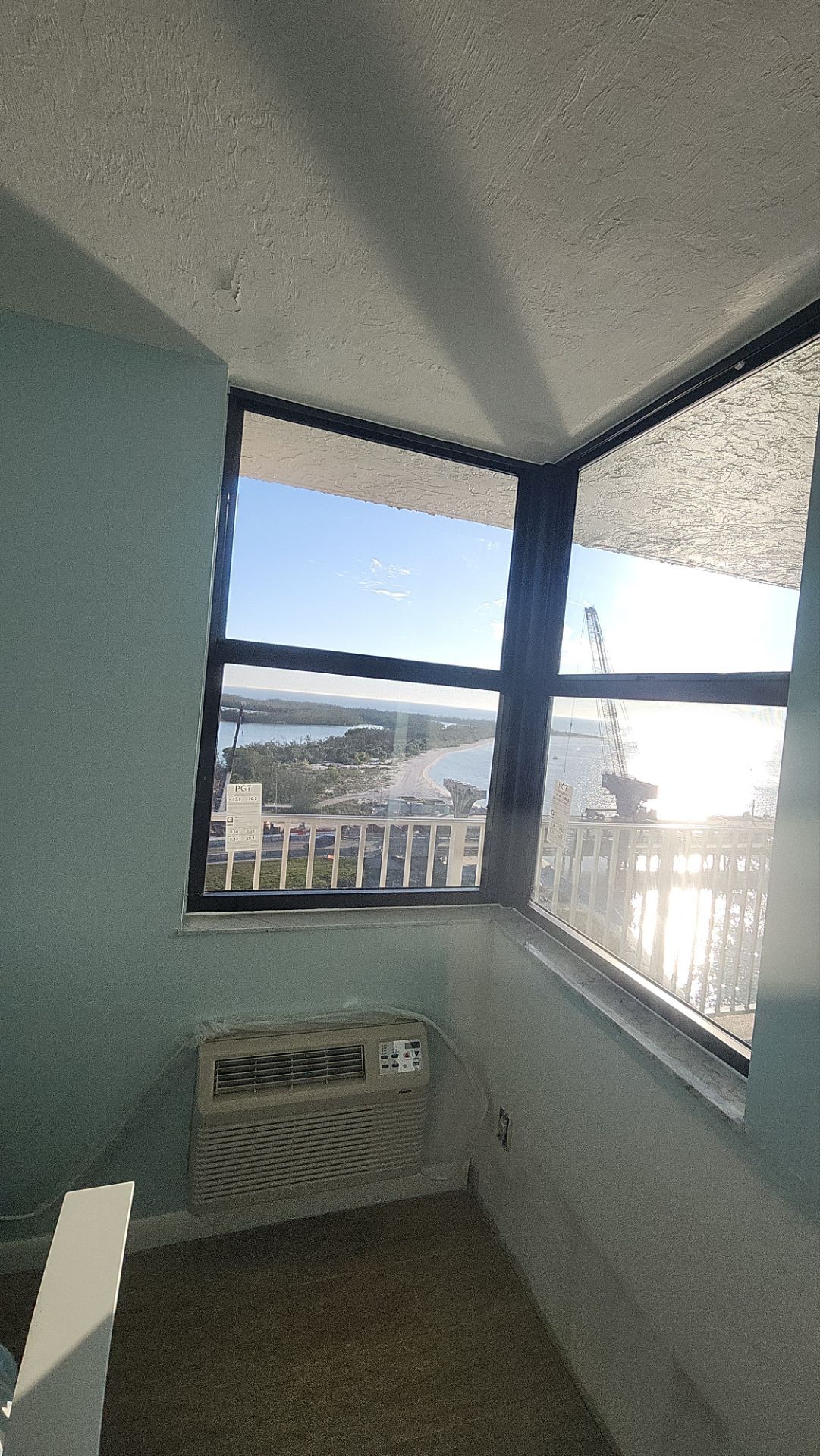 11th floor Lovers Key by Windows For Life 