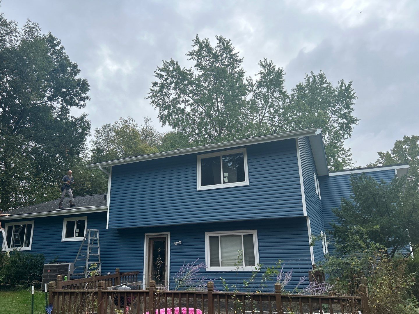 Siding Replacement using Alside D4 1/2" Dutchlap by 180 Contractors