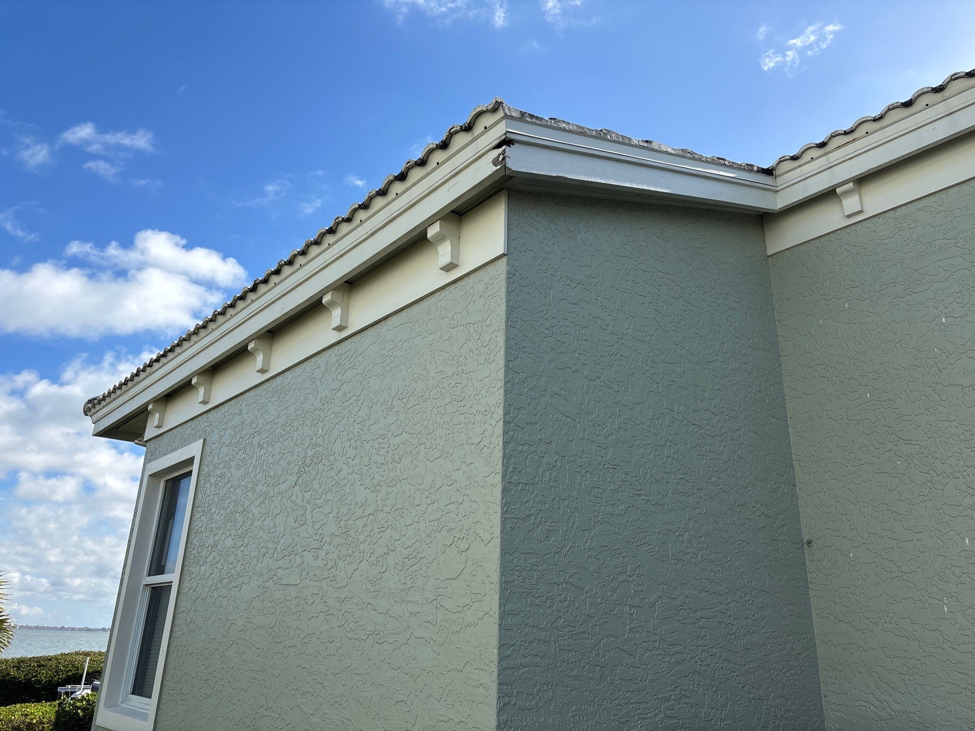 Splash Guard Gutters for Coastal Homes in Longboat Key FL by Gutter Professors