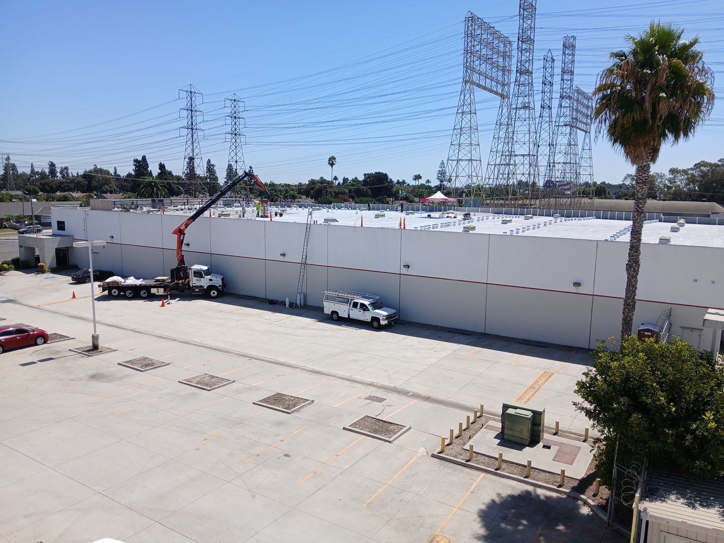 40,000 sqft Warehouse in Long Beach by Hull Brothers Roofing
