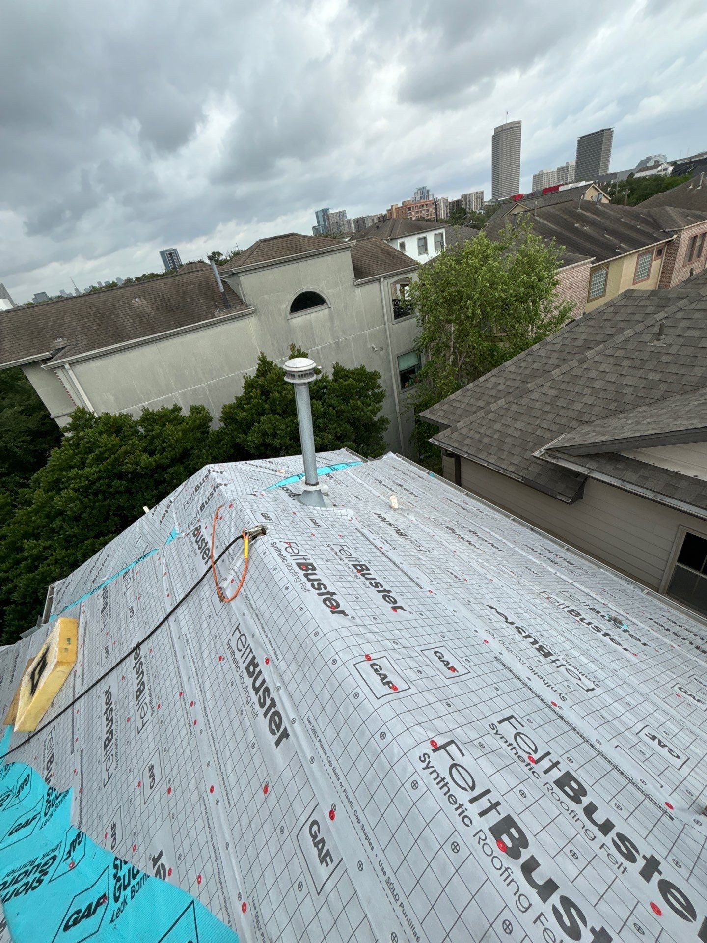 Roof Replacement Houston by Roof Repair Company