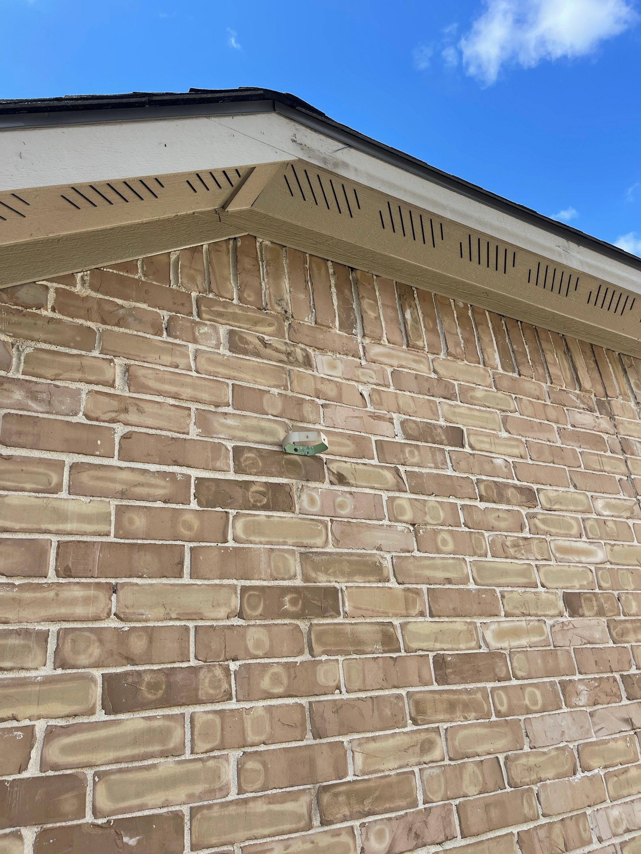 OC Duration Driftwood by HHH Roofing & Construction