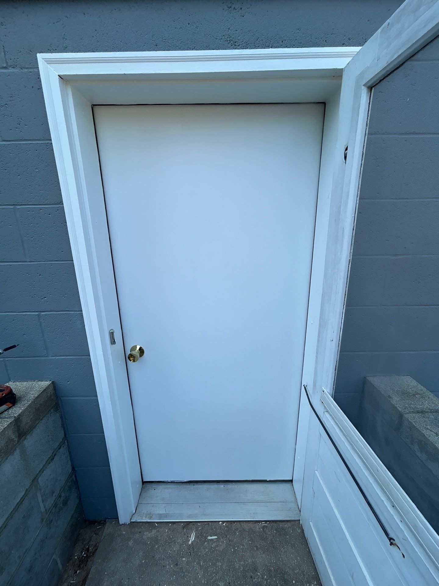 Exterior Painting. Exterior staining by Gordon Painting