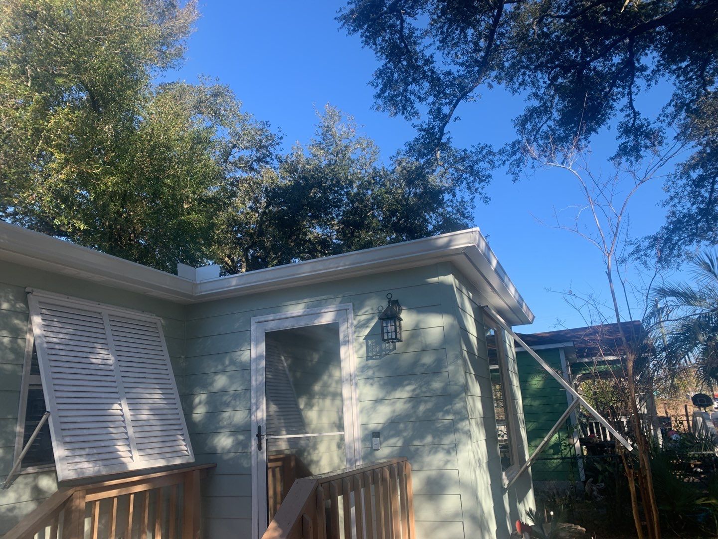 White Seamless Gutters for Panama City FL Homes by Gutter Professors