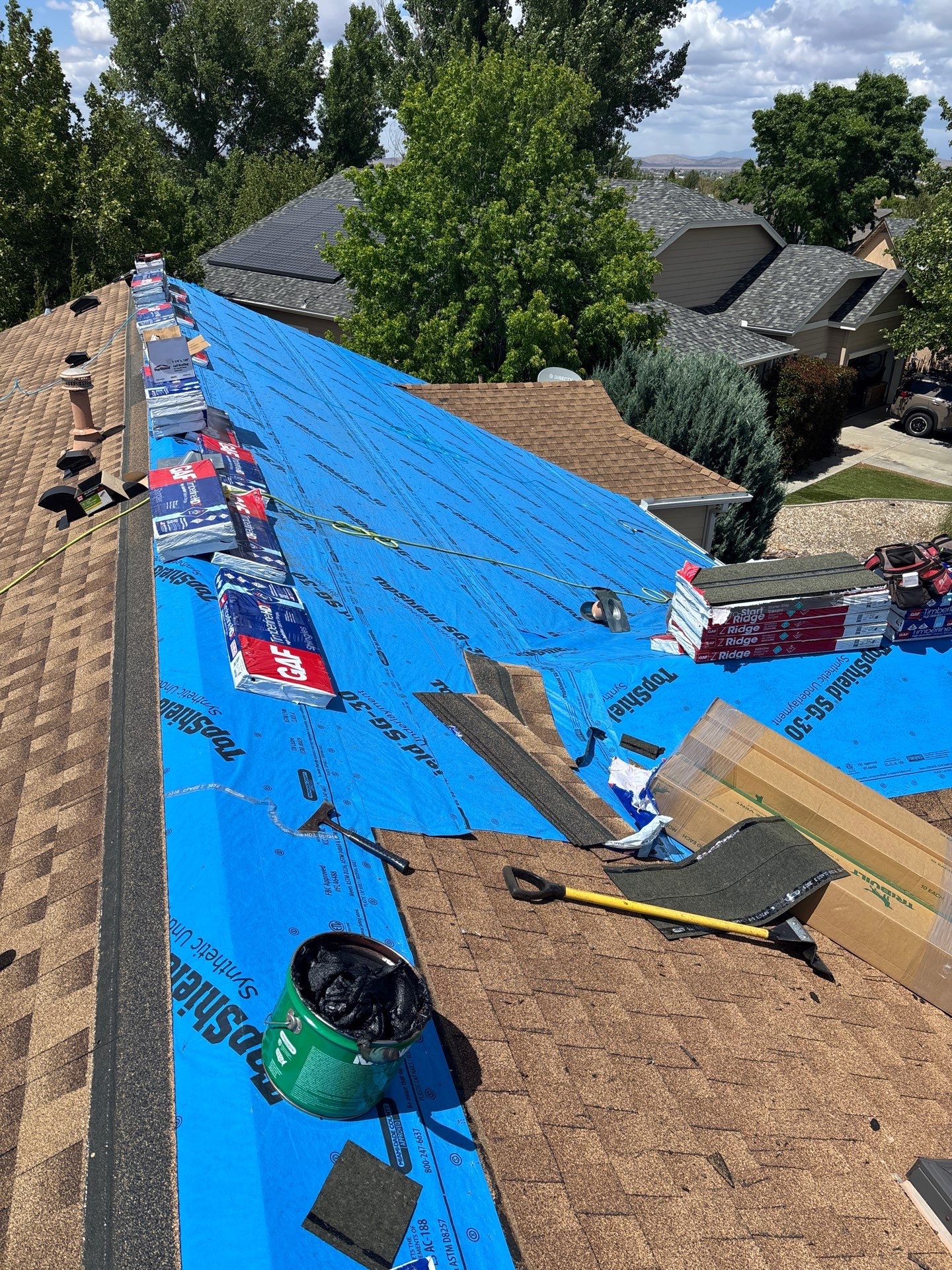 Prescott Valley Roof Replacement With GAF Timberline HDZ Shakewood Shingles by Badger Roofing