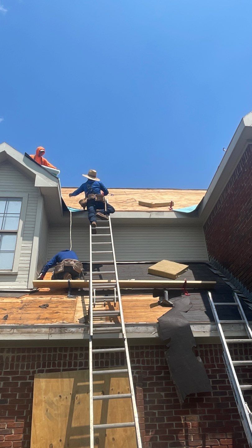 Residential Roofing Installation using Dal-TIle Perennial Slate by Roof Experts
