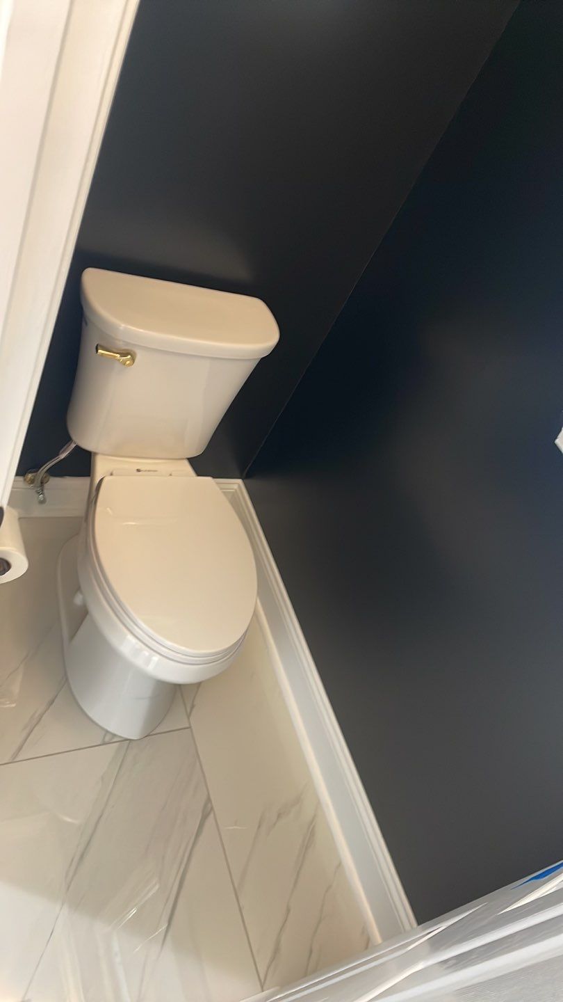 Woods Trace - Bathroom Remodel  by Pillar and Pine