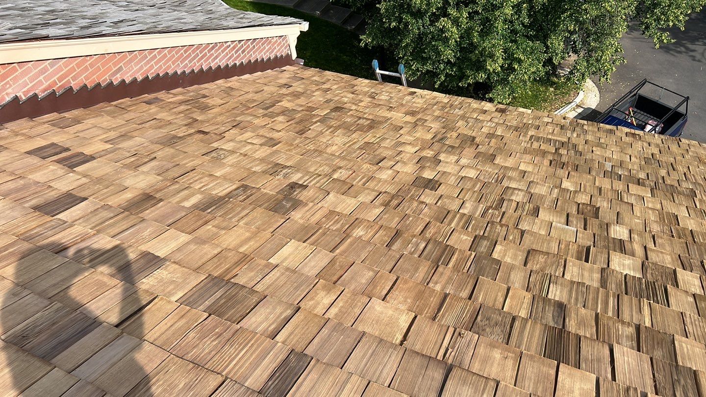 Falls Church - 18" Perfection CCA Shakes in Western Red Cedar by RM Banning, Inc.