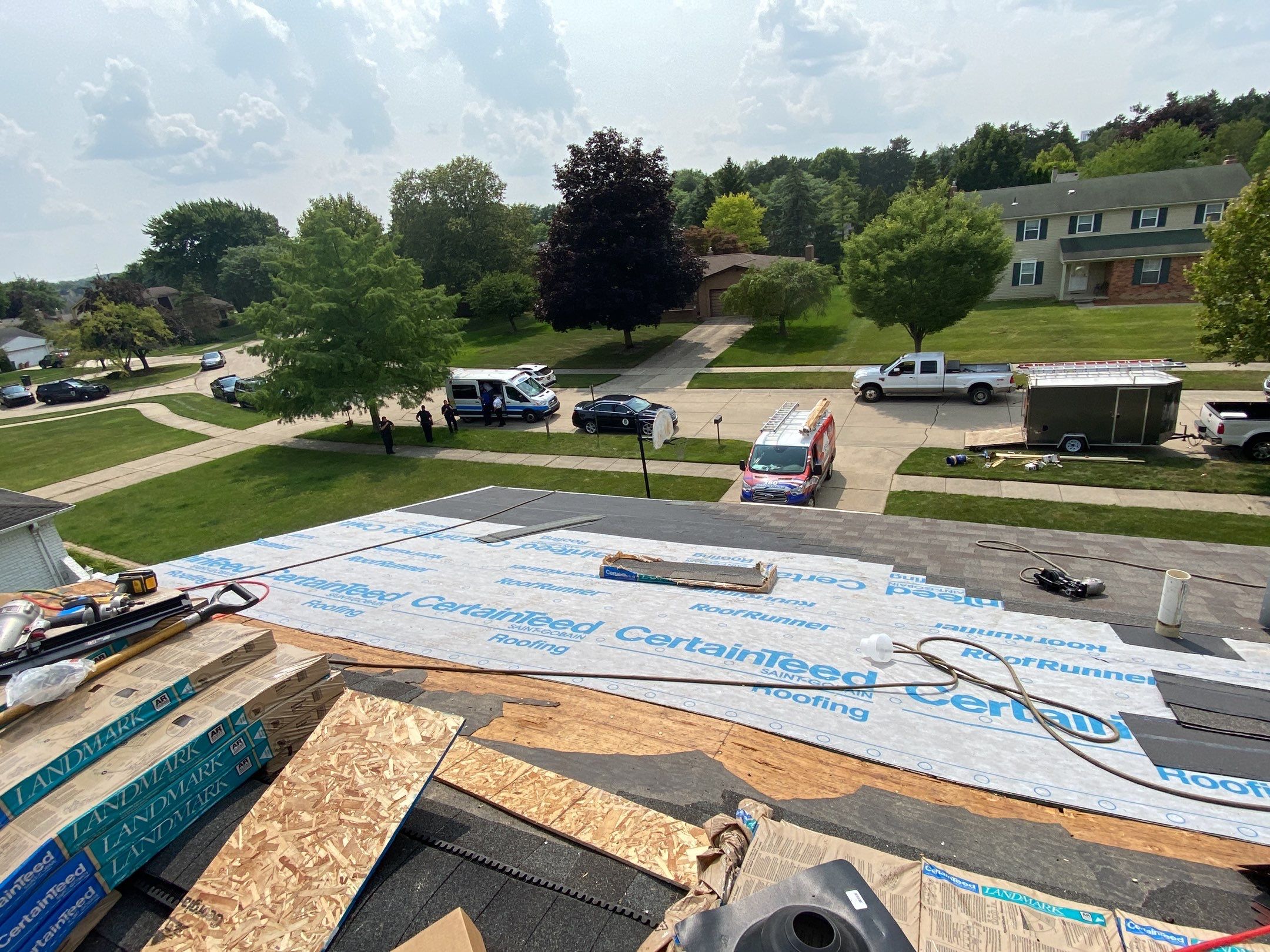 Roof Replacement using CertainTeed Landmark by 180 Contractors