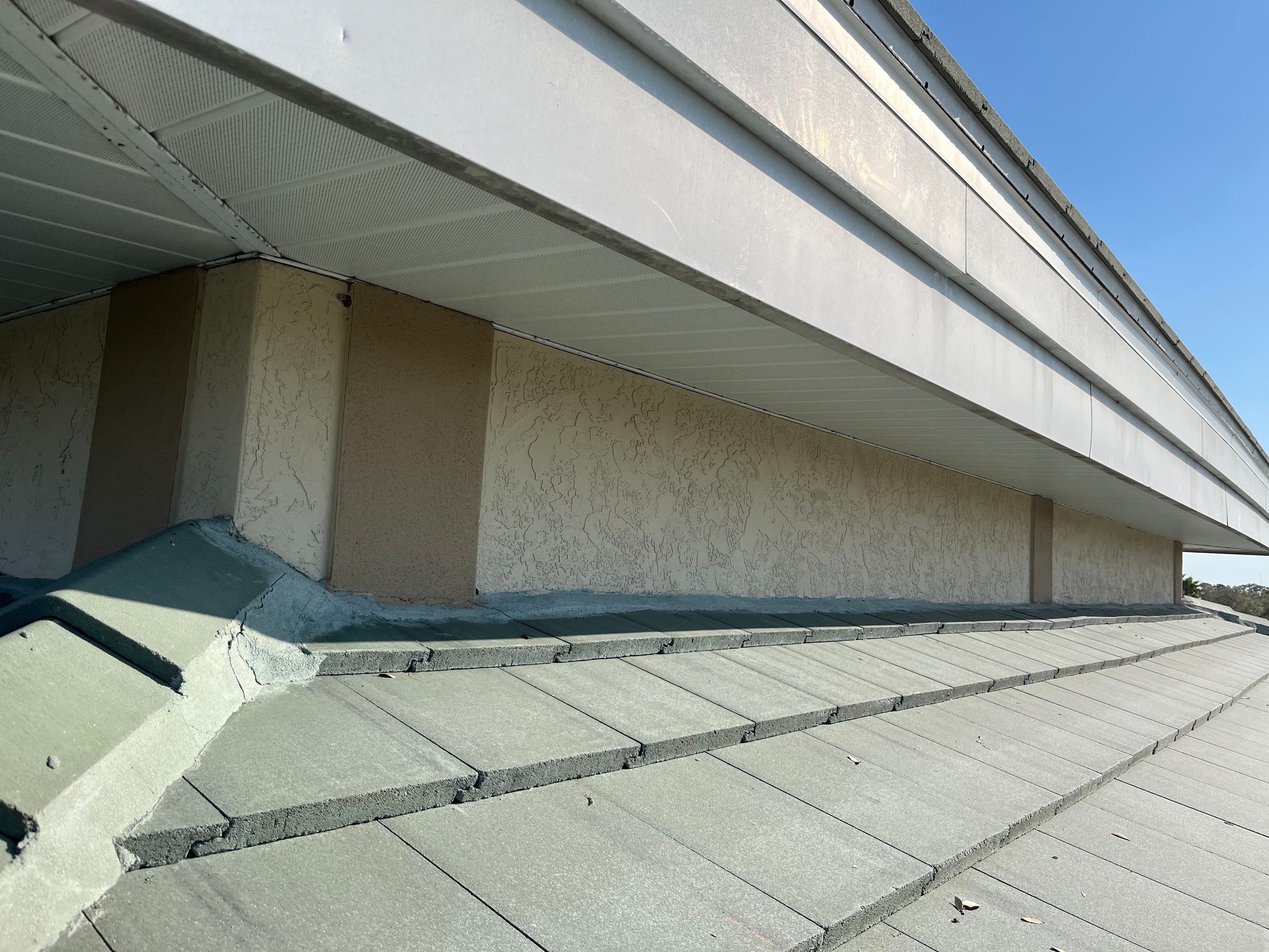 Soffit and Fascia Installation in Sarasota FL by Gutter Professors