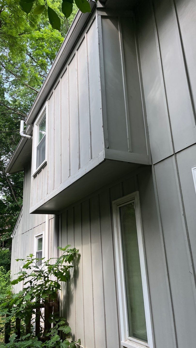 BYE BYE Wood Shakes by EEC  Windows, Siding & Roofing 