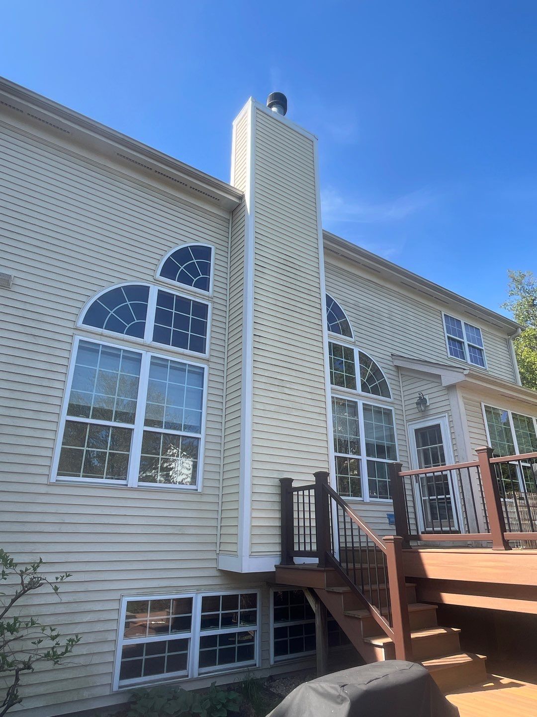 Housewashing  using Algaecide, soft wash soap by Northern Power Washing LLC.