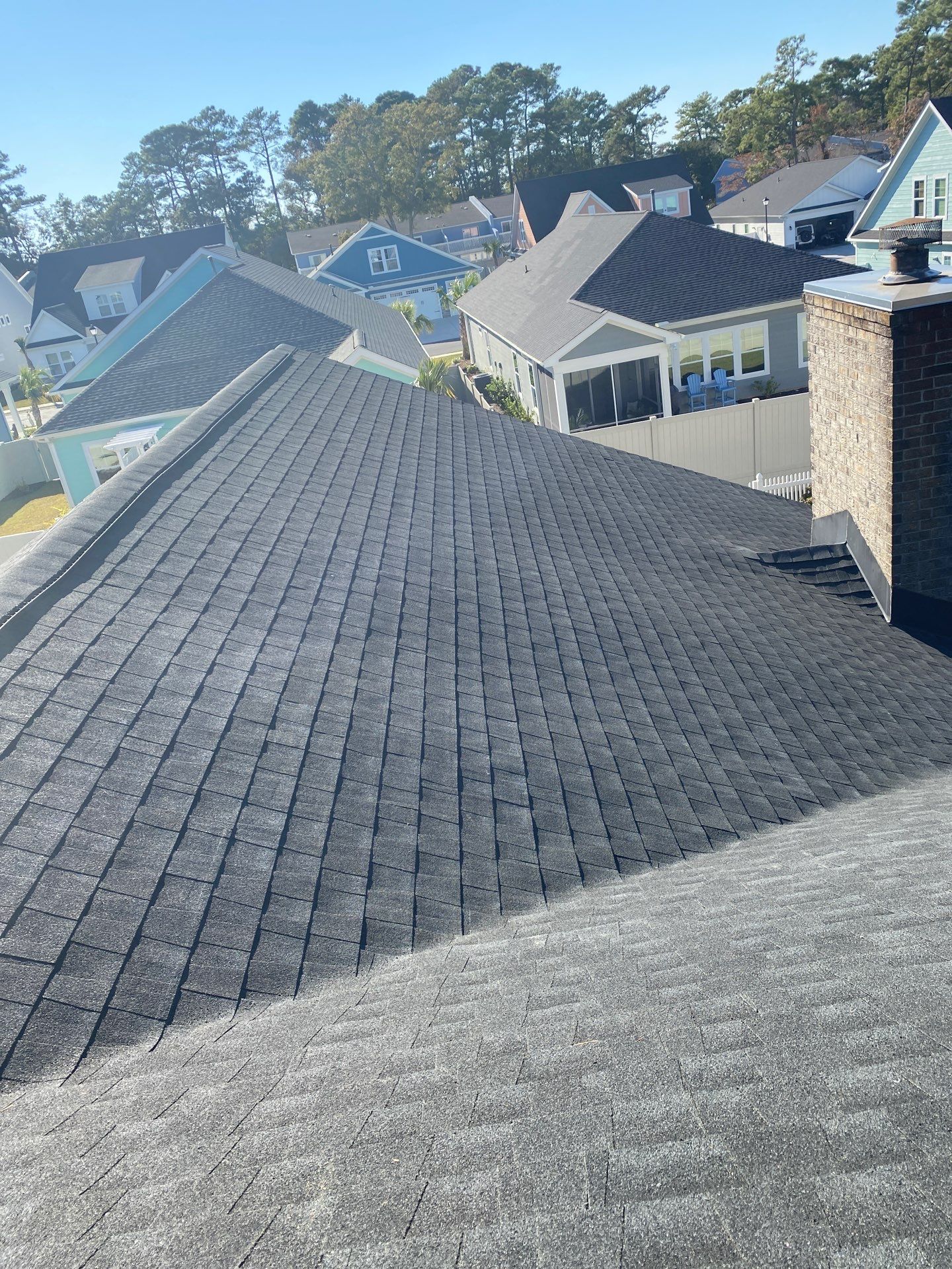 GAF HDZ - Charcoal by Linta Roofing Inc