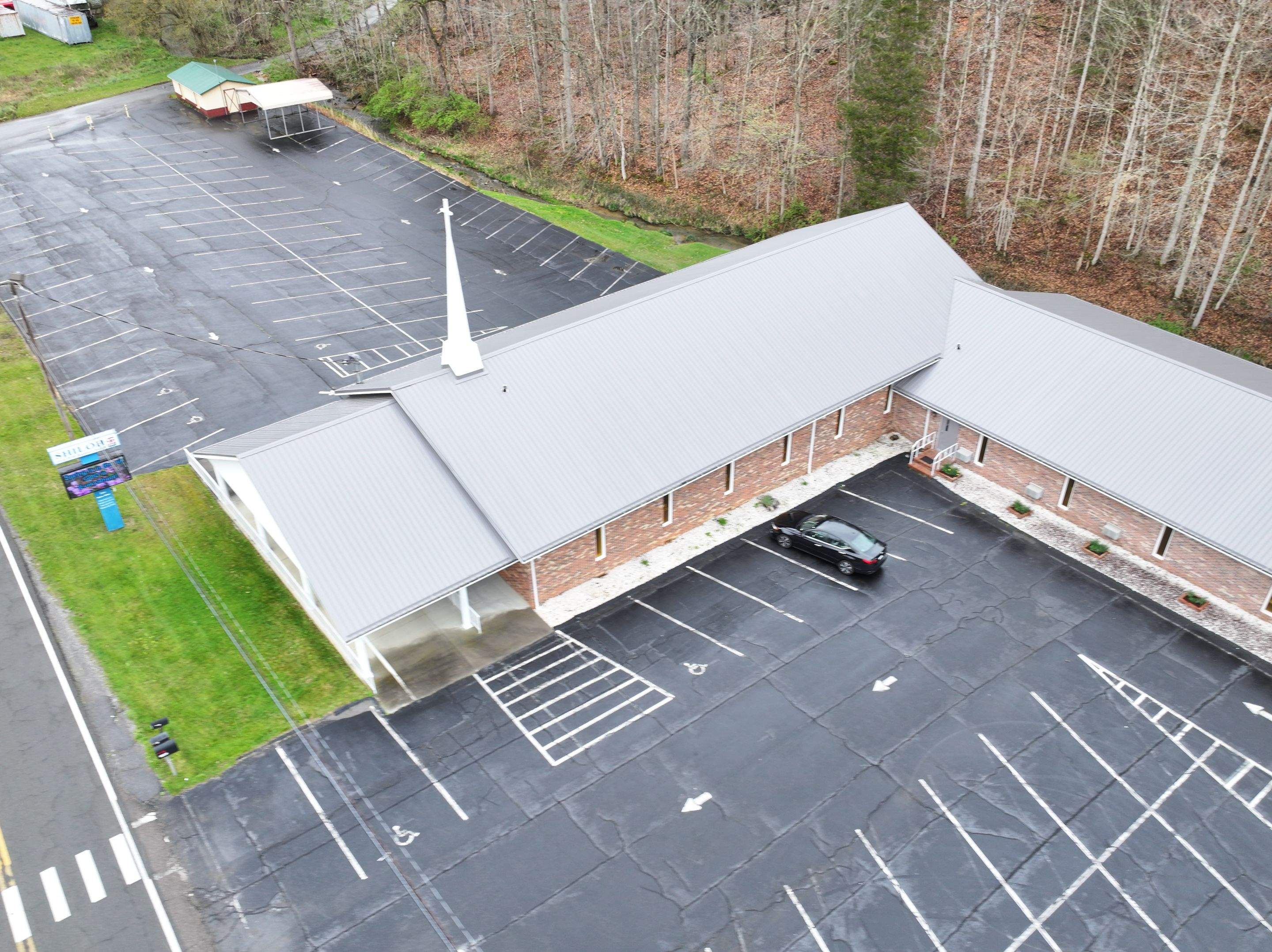 Shiloh Baptist Church by Omnia Roofing