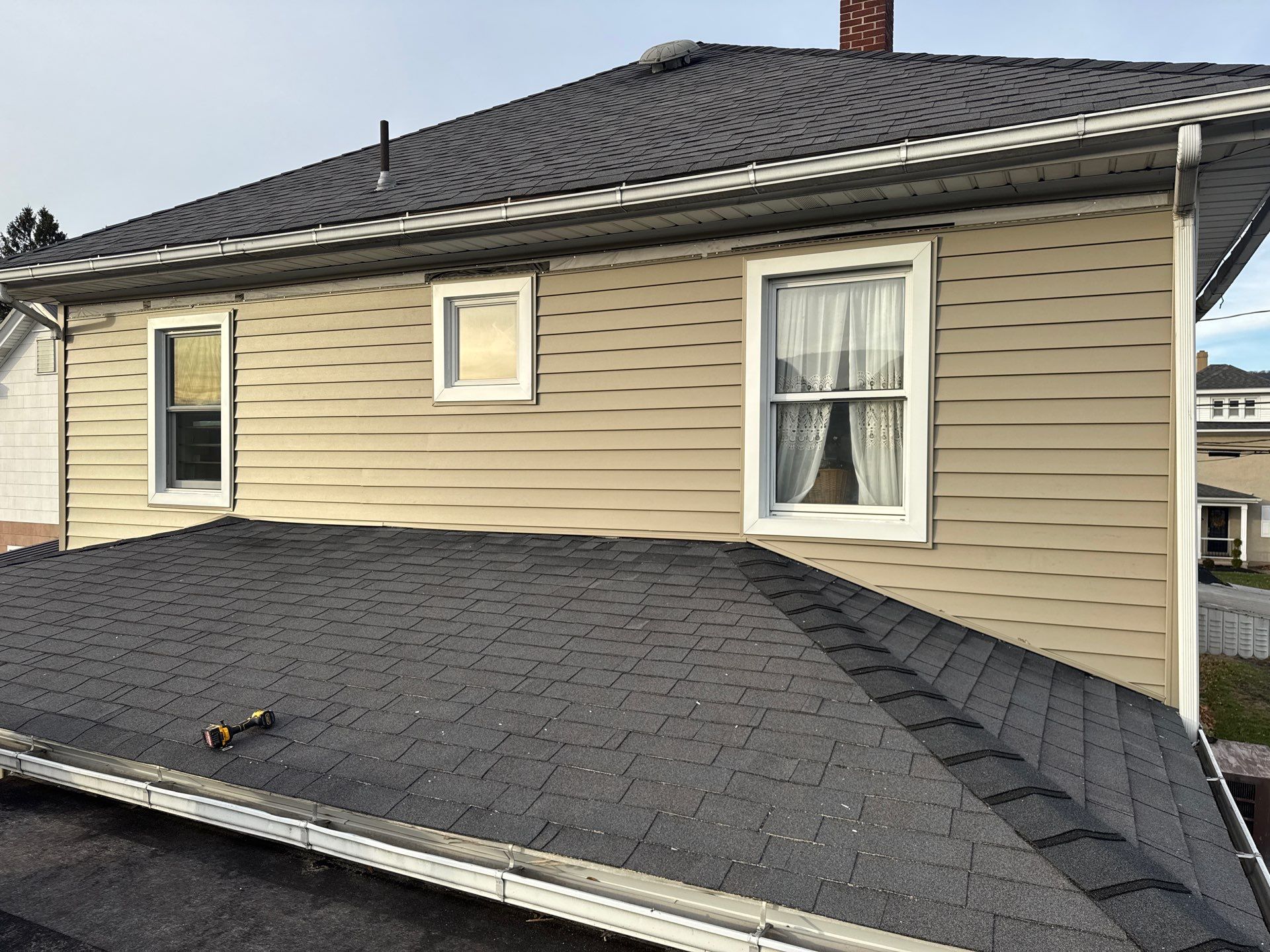 Vinyl Siding and Gutter Replacement in Hegins by Esh Builders