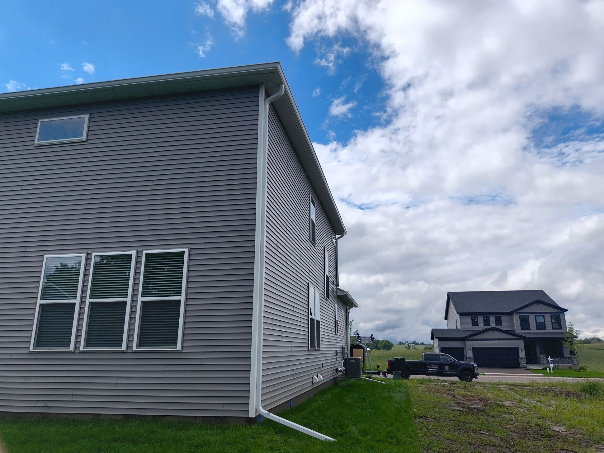 6-Inch Seamless Gutter Installation – Farmington, MN by Next Level Seamless Gutters / Exteriors Inc.