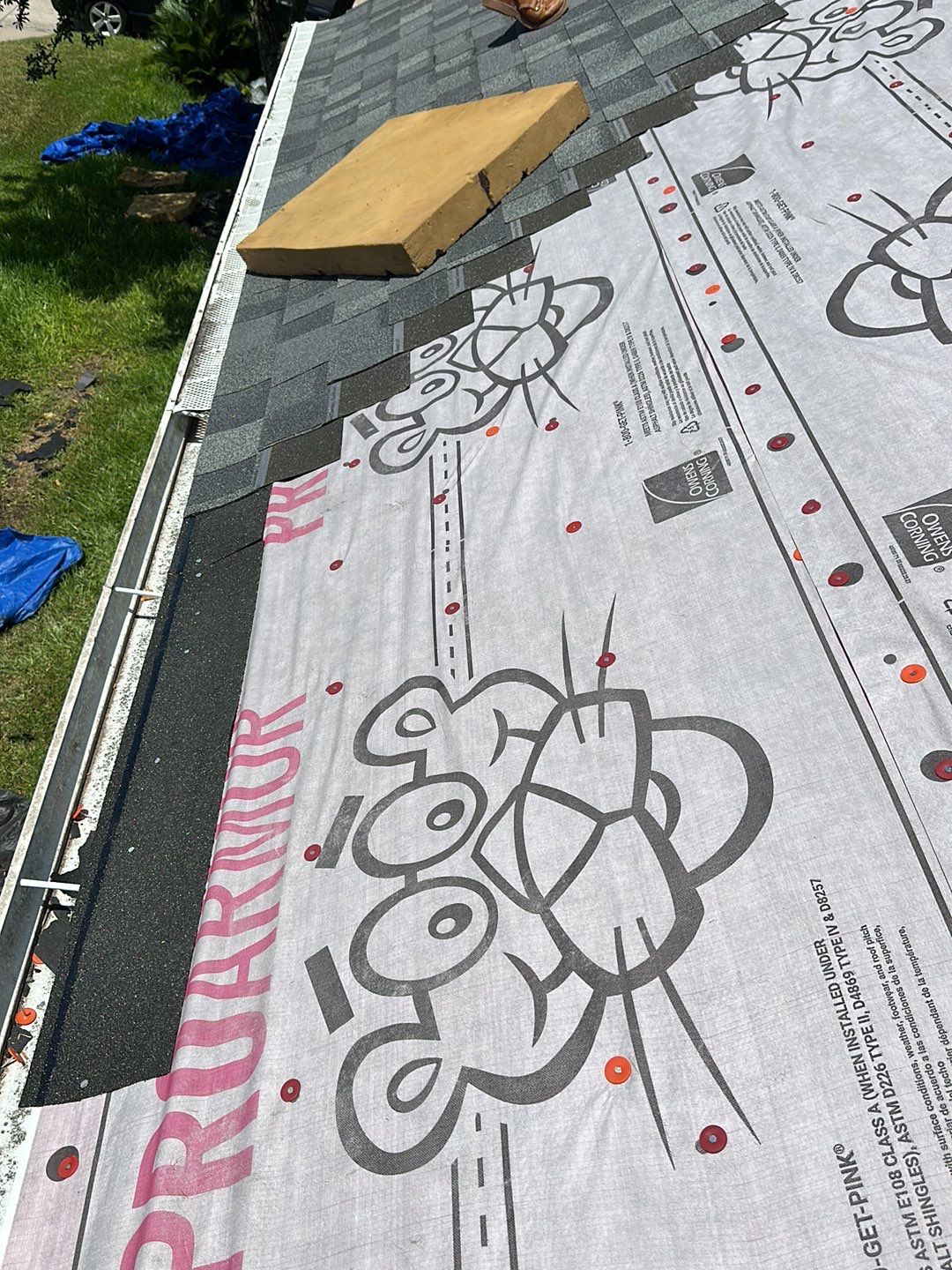 Residential Roofing Installation using Owen's Corning Duration (Lifetime) Shingles by Roof Repair Company