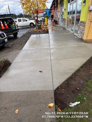 Concrete Sidewalk & Walkway |