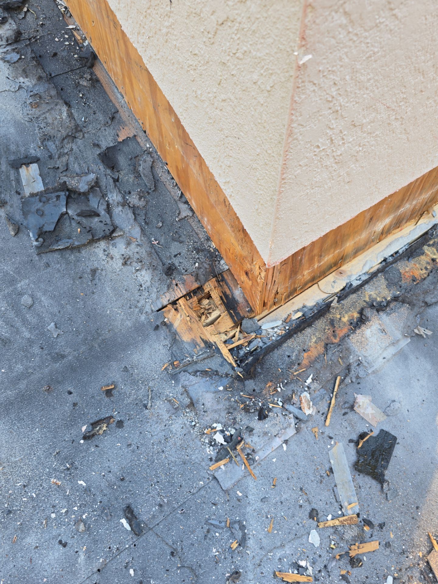 Roof Replacement in Valrico, FL by Shingle Masters Roofing