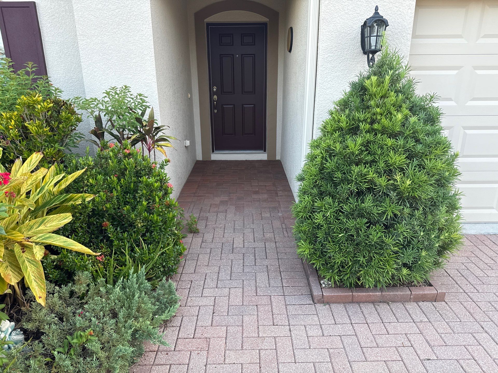 Paver Driveway & Sidewalk Cleaning – Oakleaf Hammock, Ellenton, FL by Sunshine AquaWash