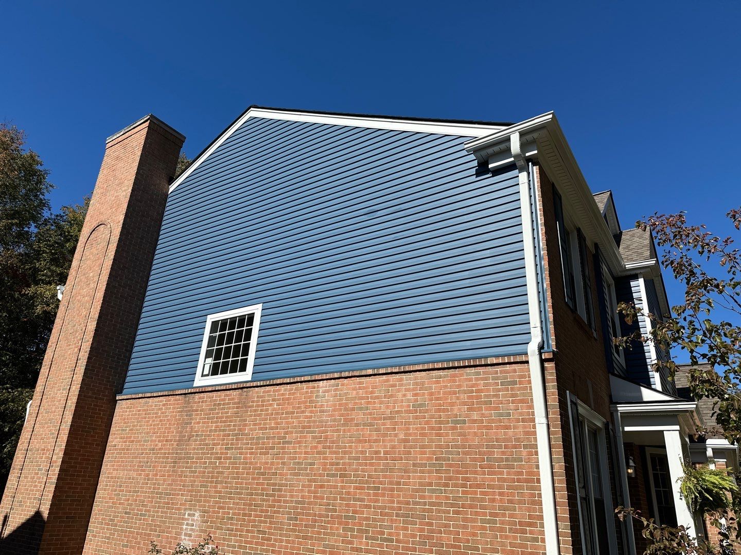Siding Replacement using Alside Charter Oak D4.5" by 180 Contractors