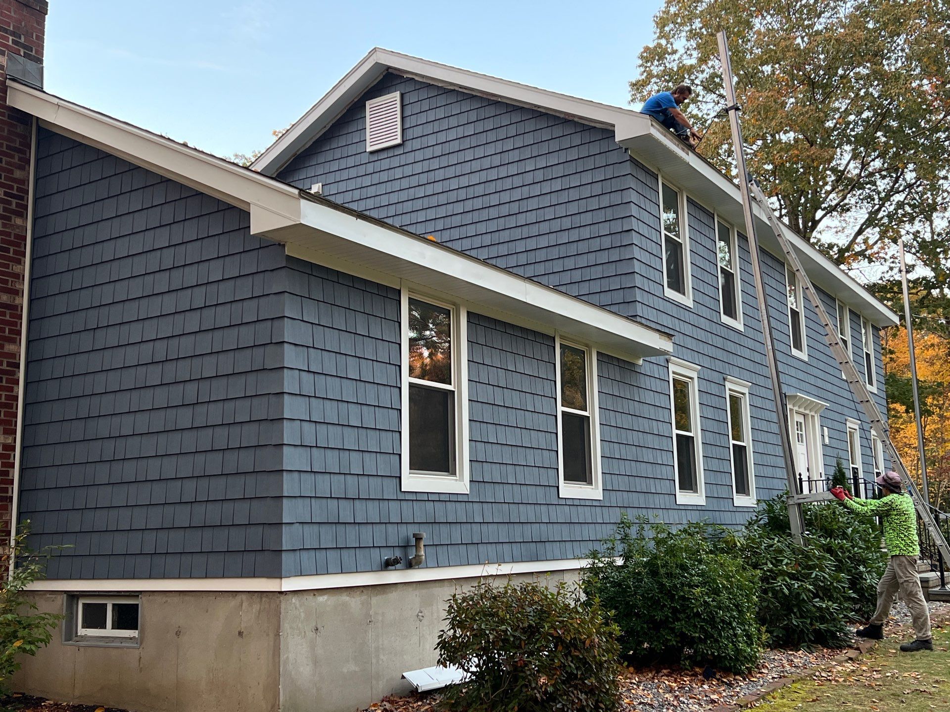 Siding Installation using Certainteed Cedar Impressions by A Plus Exterior