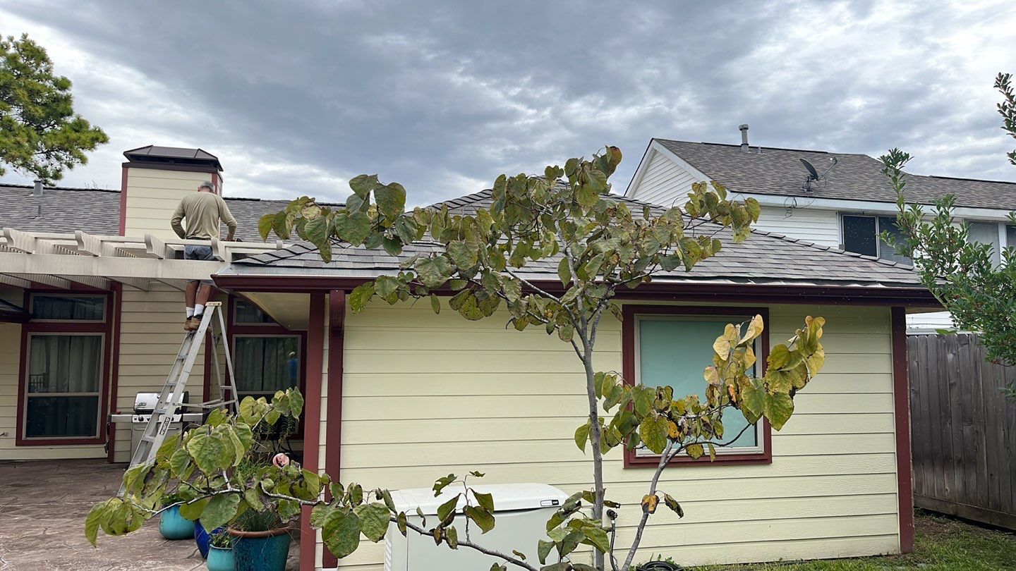 Residential Roofing Installation using Owen's Corning Duration (Lifetime) Shingles by Roof Repair Company