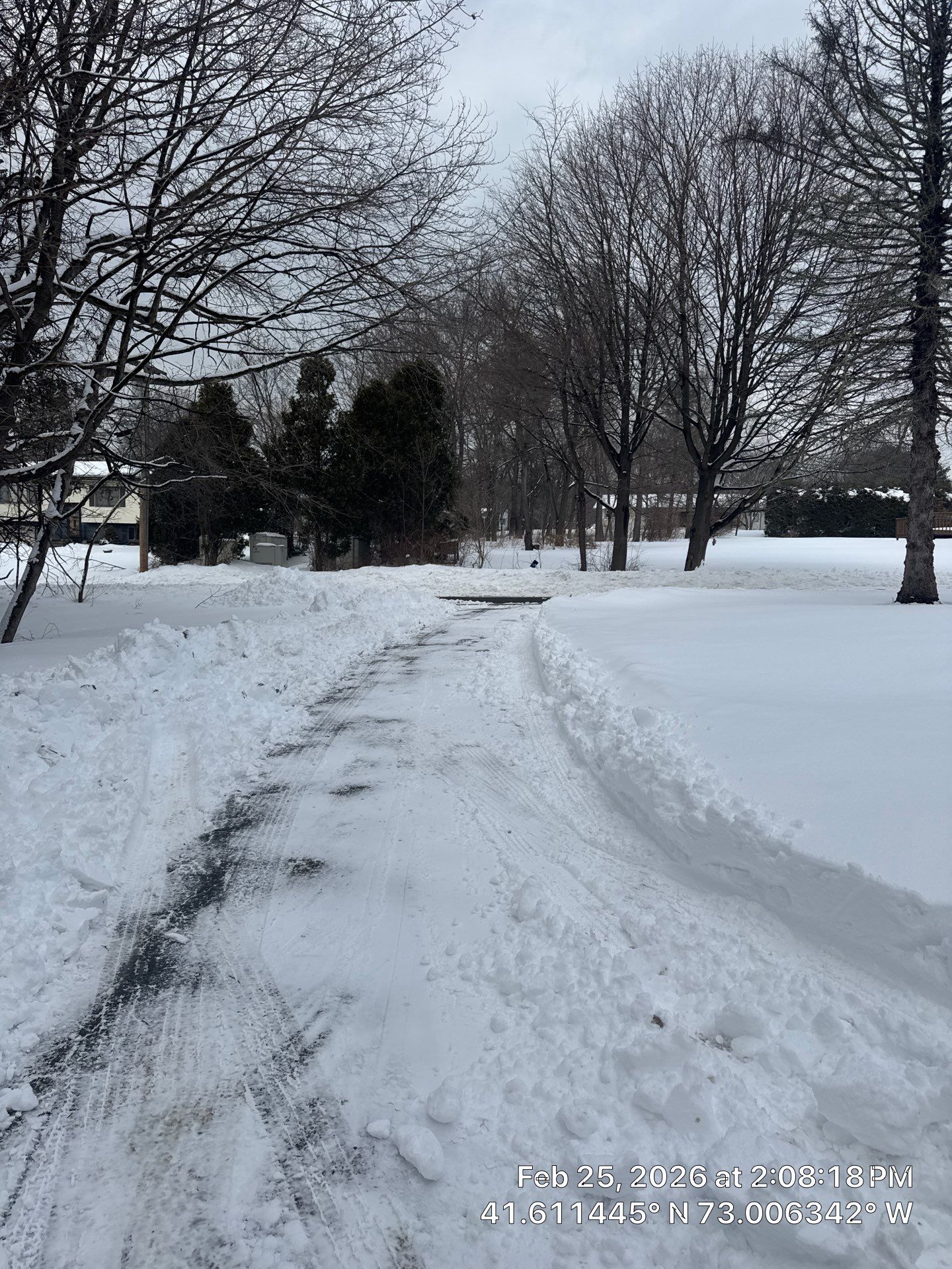Residential Snow Plowing and Removal Services in Wallingford by Diamond Image LLC