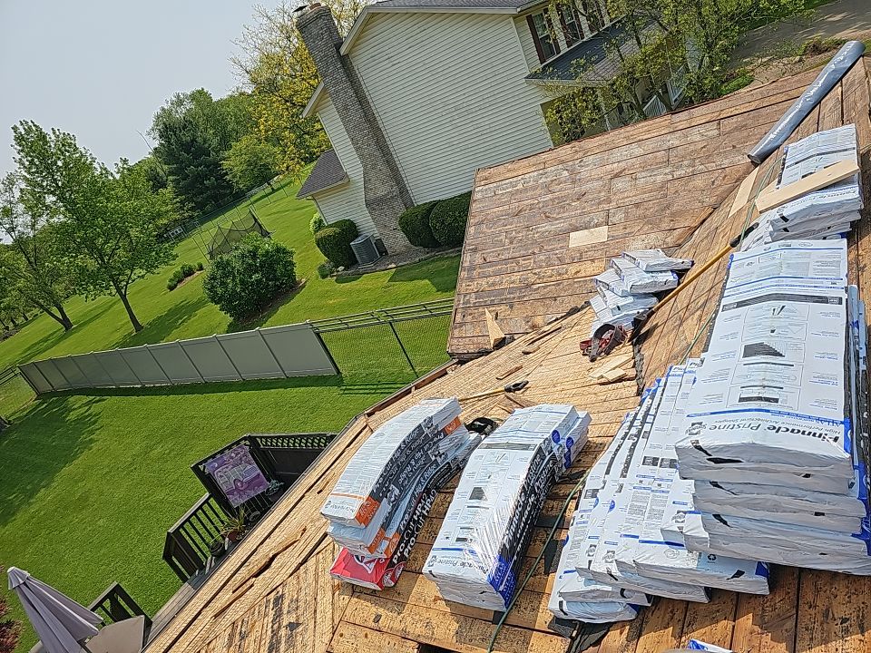 ATLAS PINNACLE COLOR: PEWTER by Eagle Eye Roofing