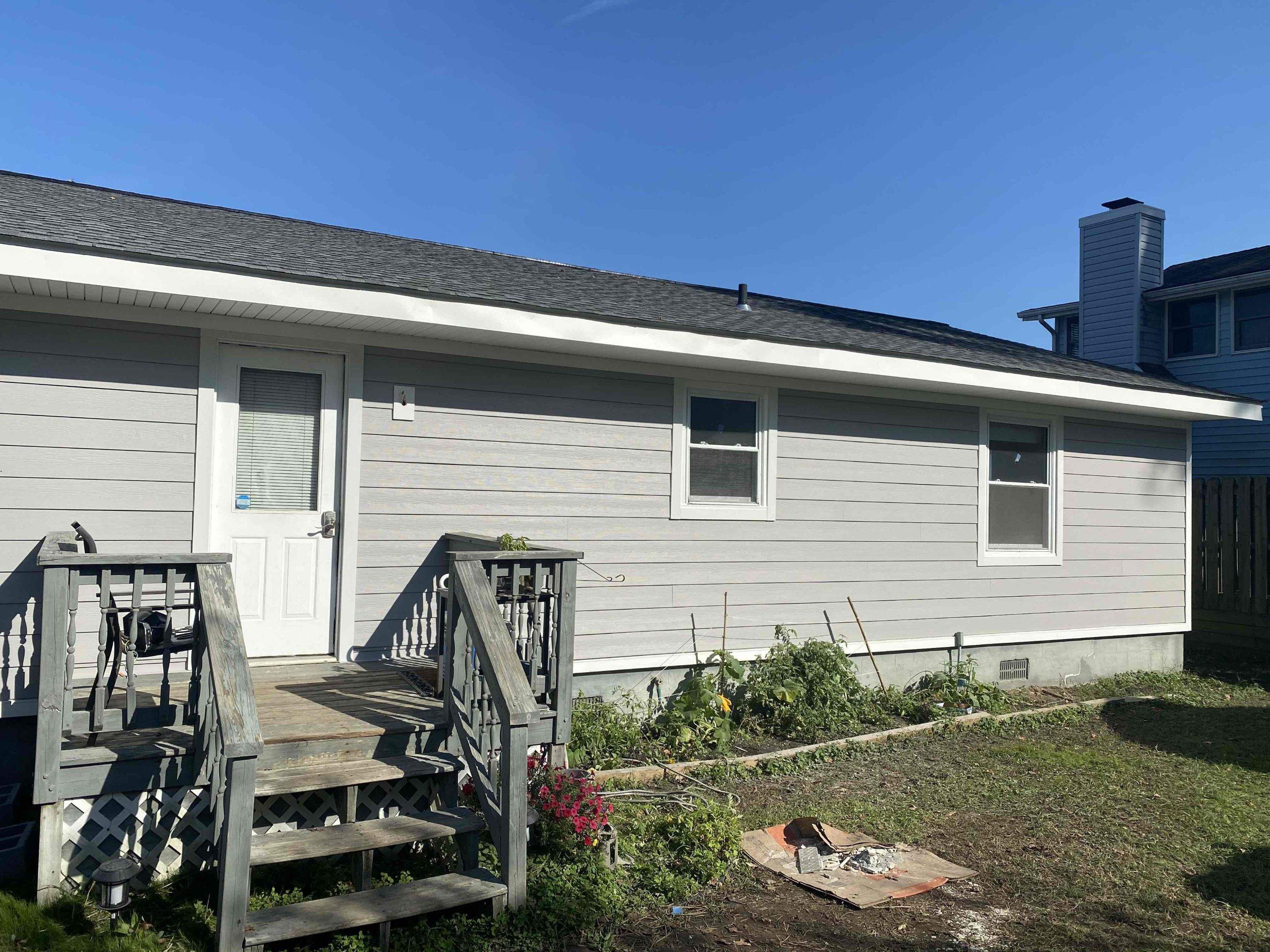 Siding Installation using JH Select Cedarmill Eased Edge by ExteriorPros