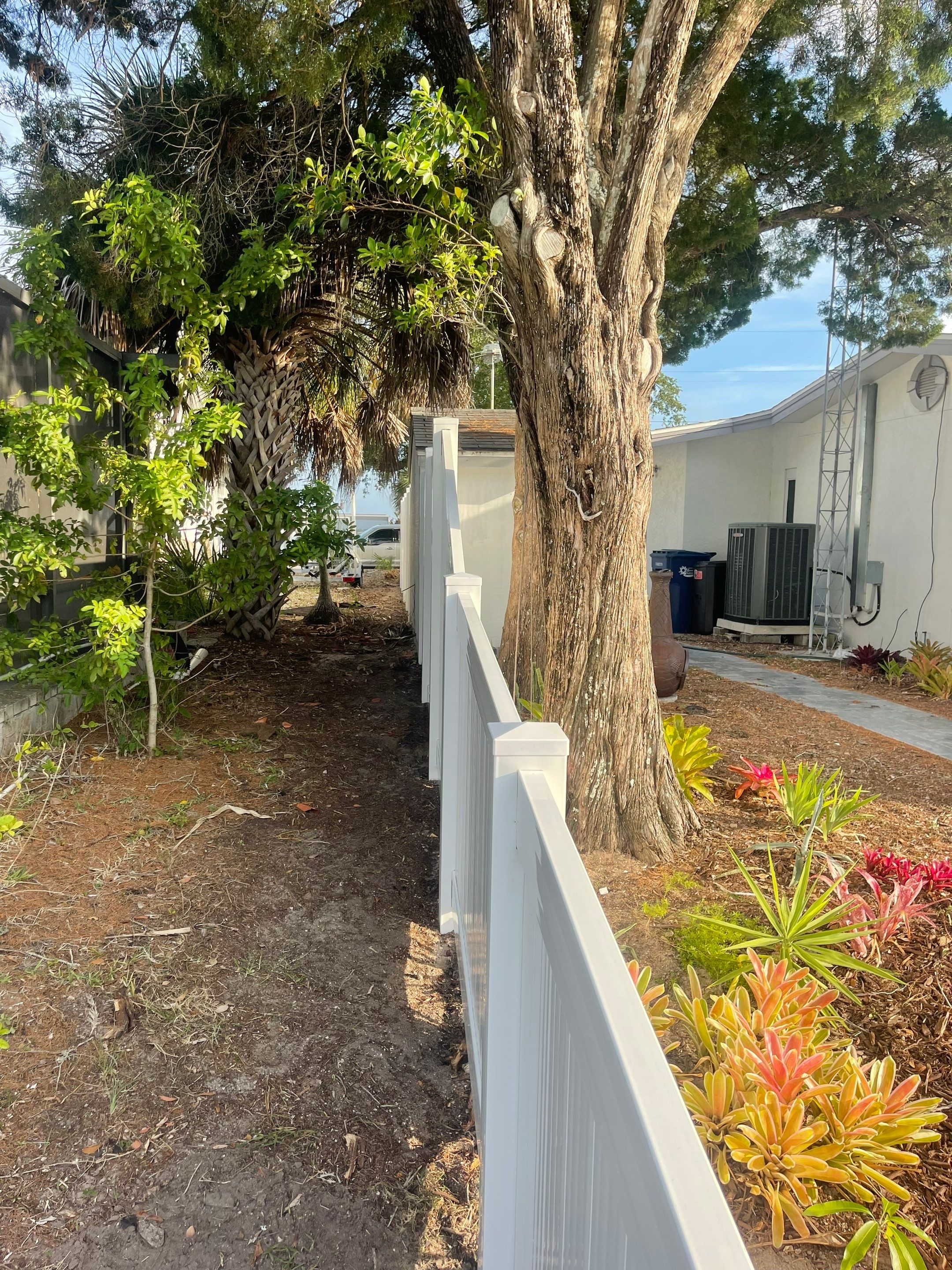 Bradenton, FL 6 ft. Tall White Vinyl Privacy Fence by Asap fence and gates, LLC