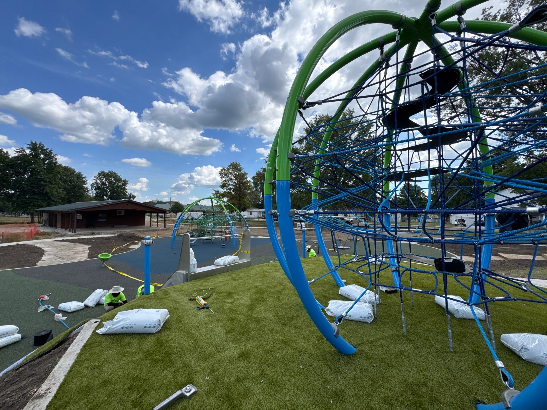 Herz Rose Park in Terre Haute, IN by ForeverLawn NEIN/INDY