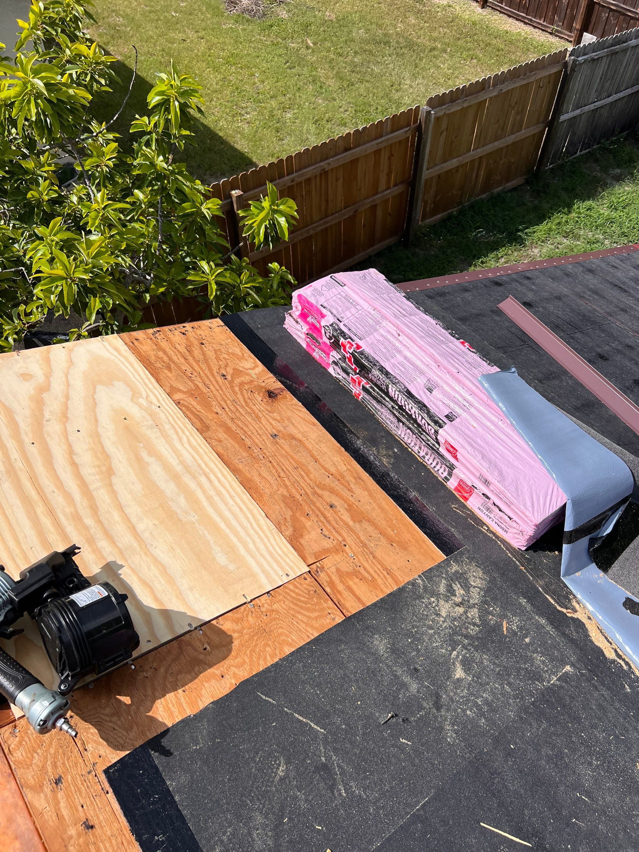 Project in St. Petersburg 33705 by Mitchell Roofing Company LLC
