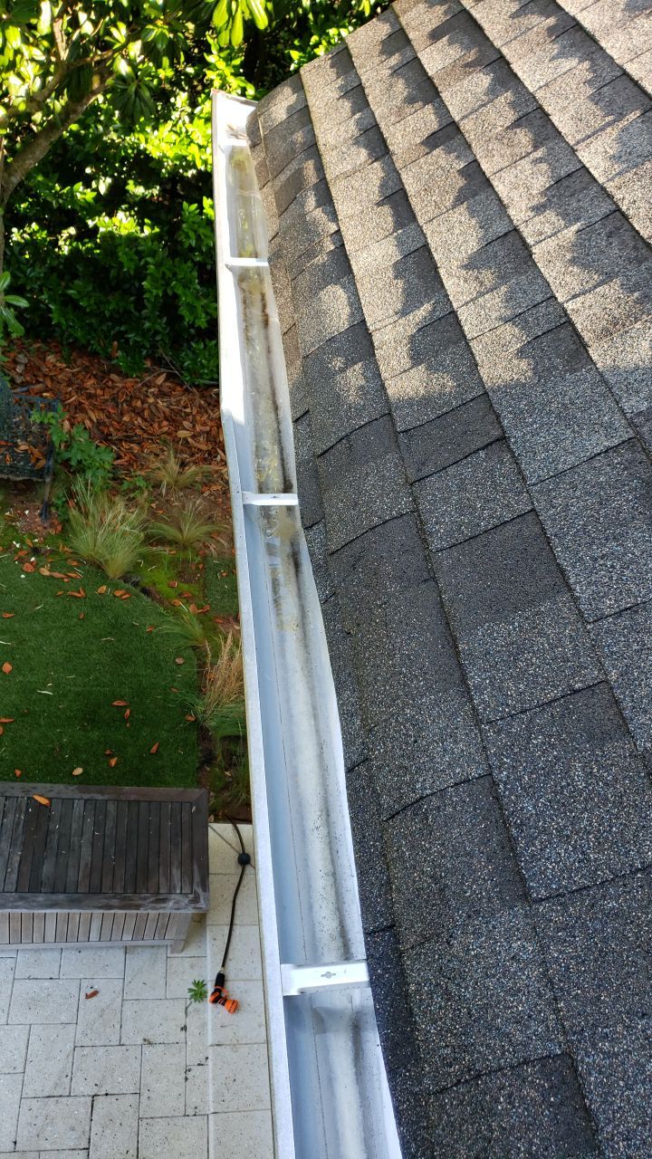 House Wash using cleaner by Power Wash Masters LLC